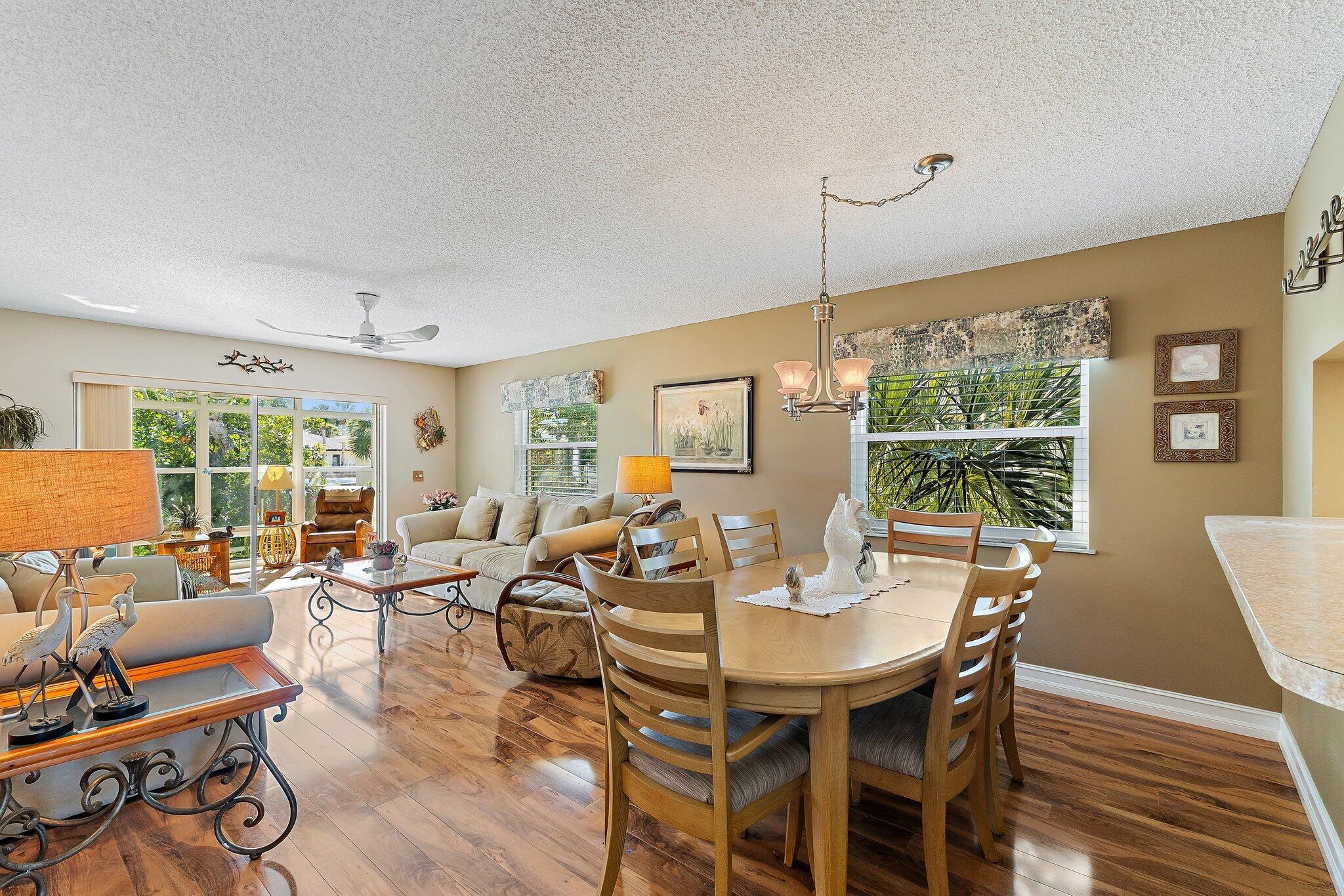 2950 Se Ocean Blvd. 135-8 Property Photo 4
