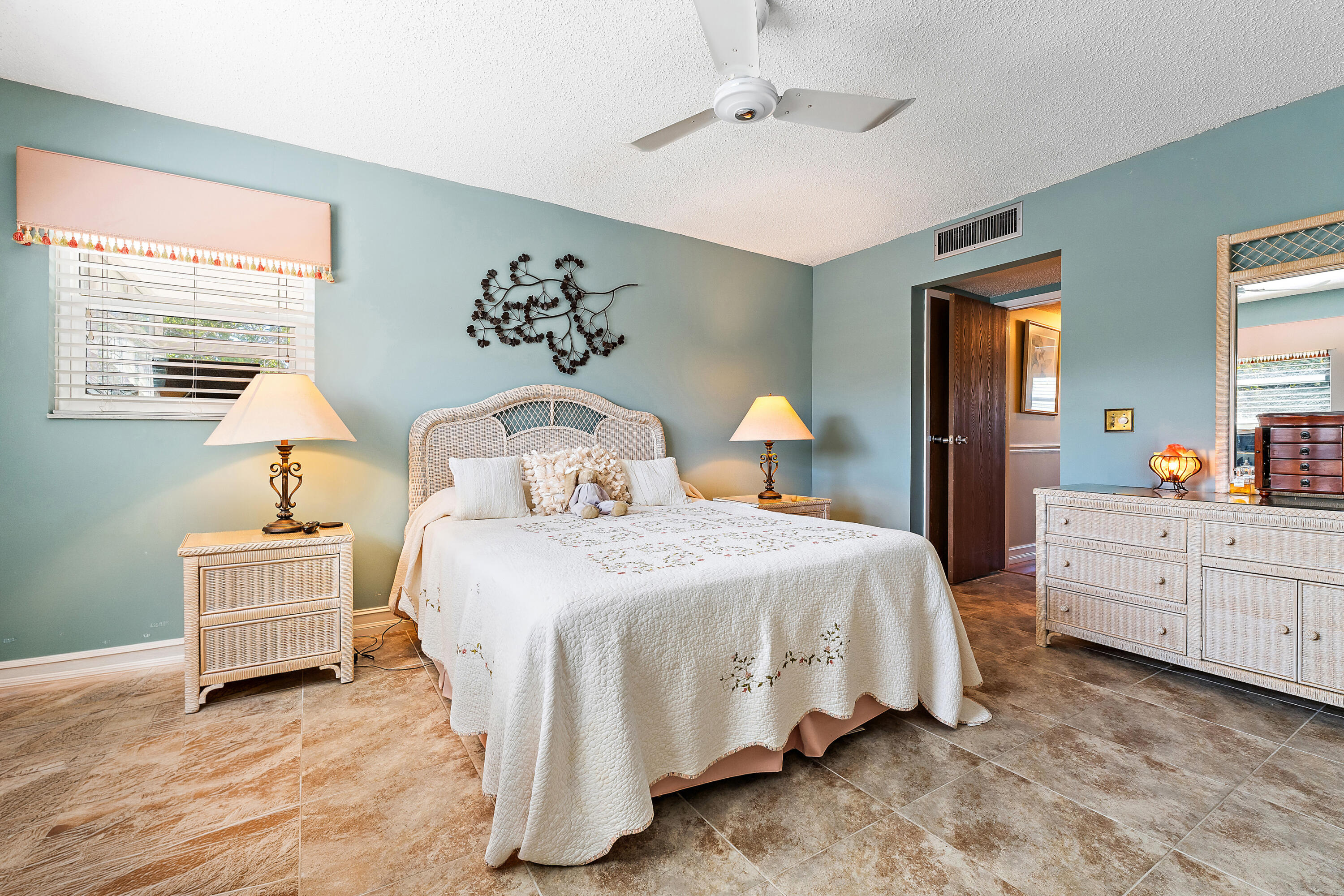 2950 Se Ocean Blvd. 135-8 Property Photo 12