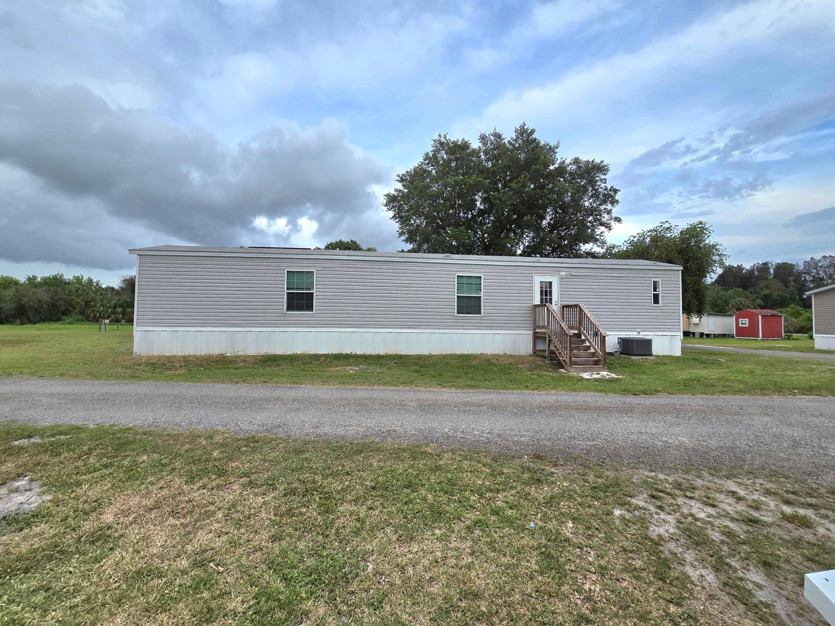 4649 Nw 30th Street Property Photo 2