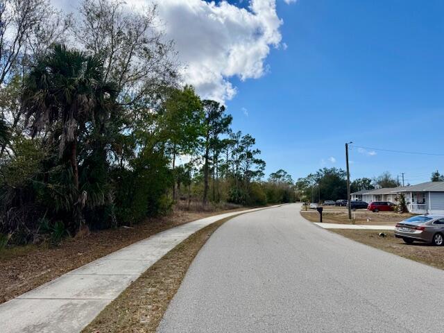 4921 S Fairway Drive Property Photo 5