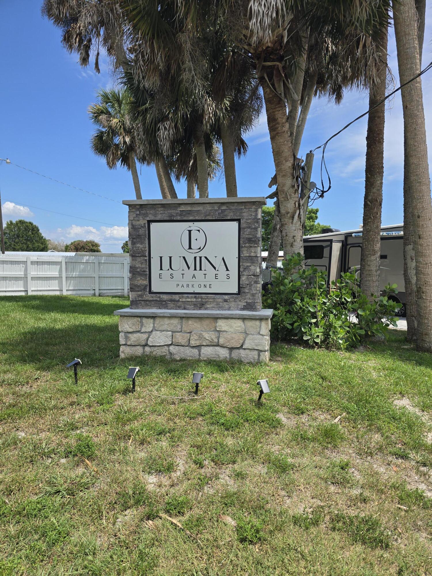 6640 Us Hwy Se 441 Se Property Photo 2