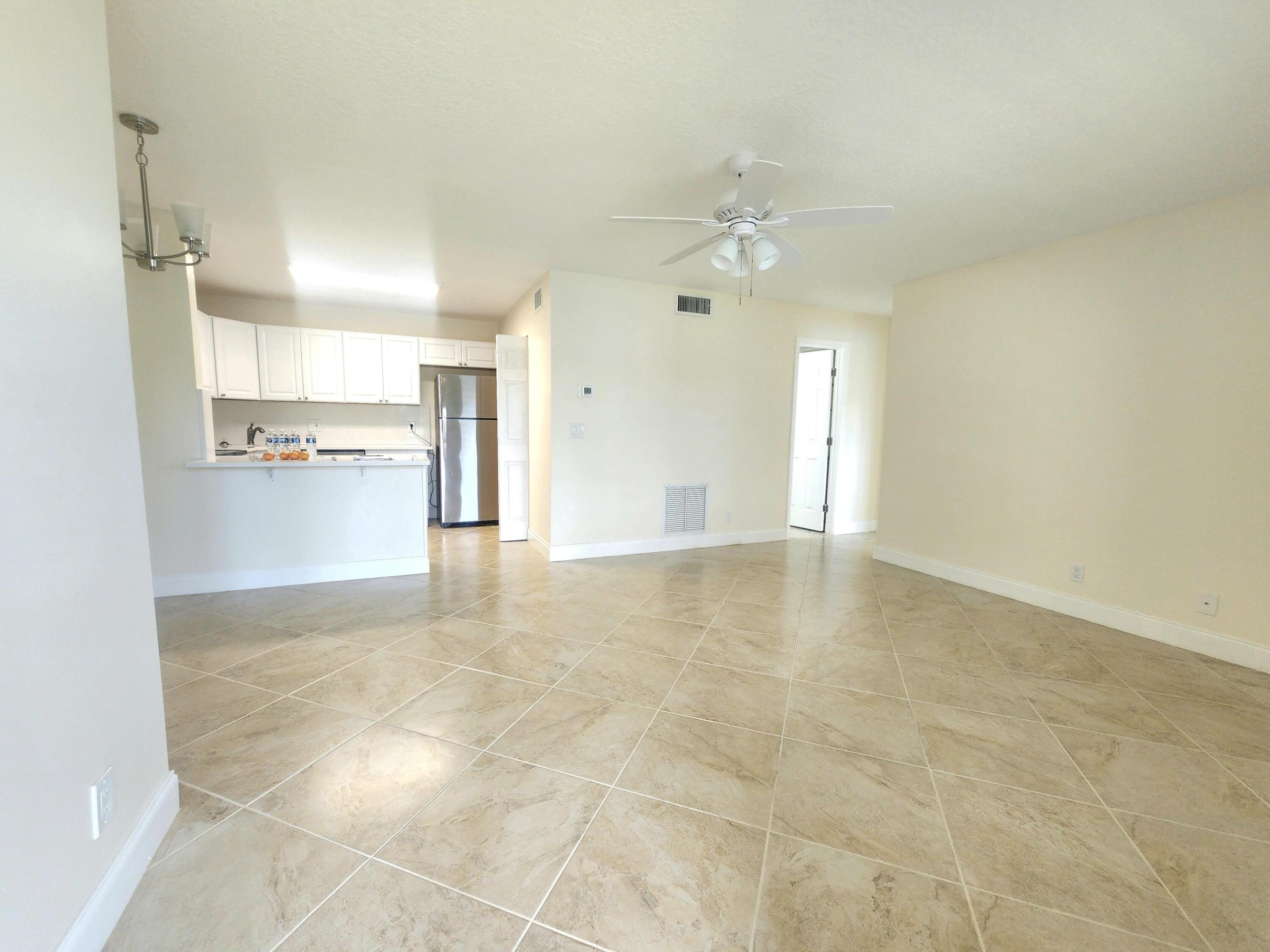 209 Pine Hov Circle B-2 Property Photo 12
