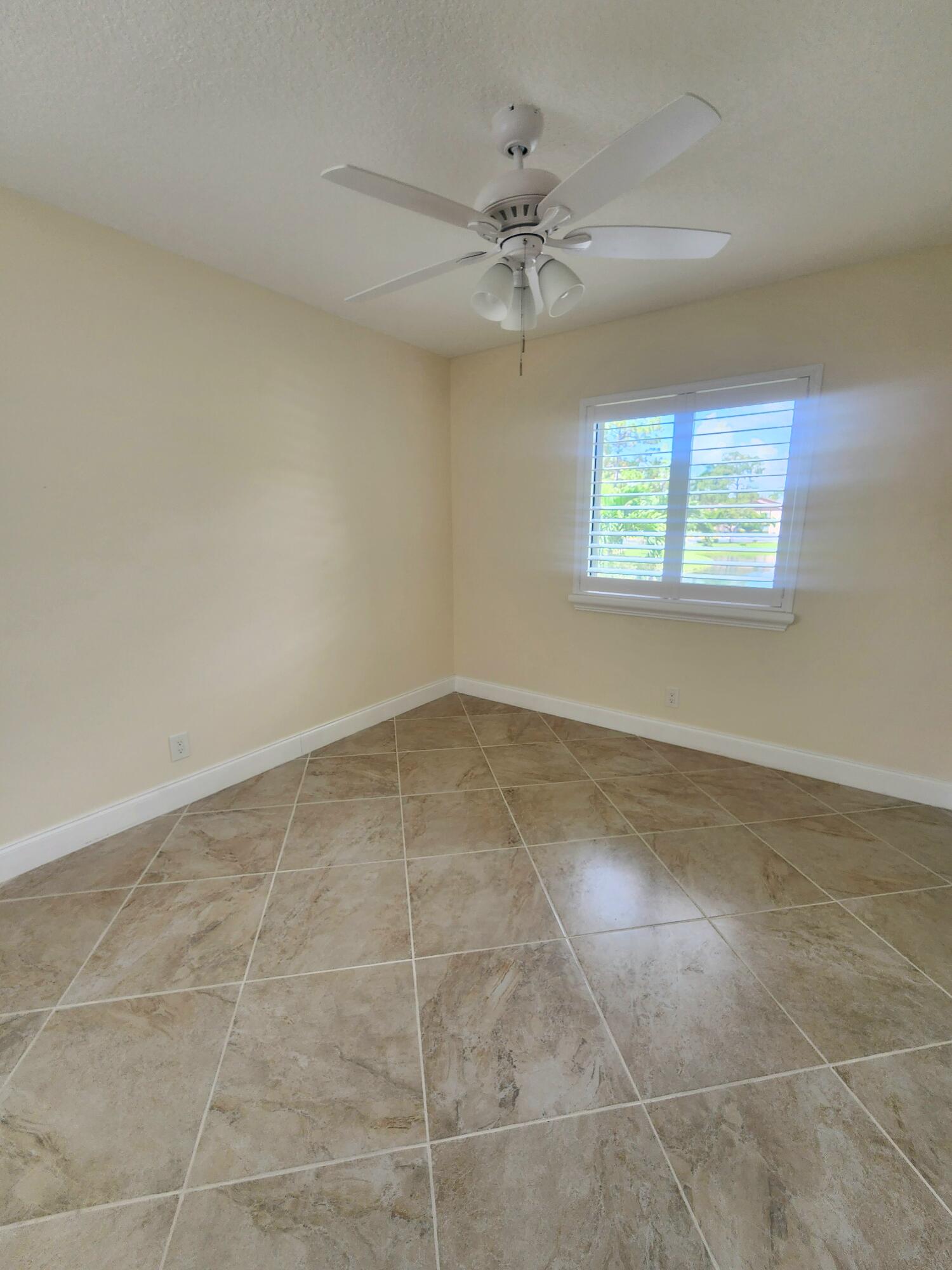 209 Pine Hov Circle B-2 Property Photo 14