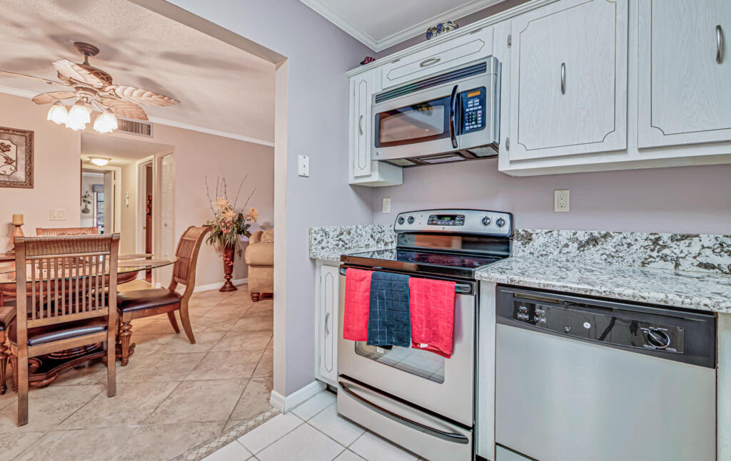 5030 Lakefront Boulevard D Property Photo 14