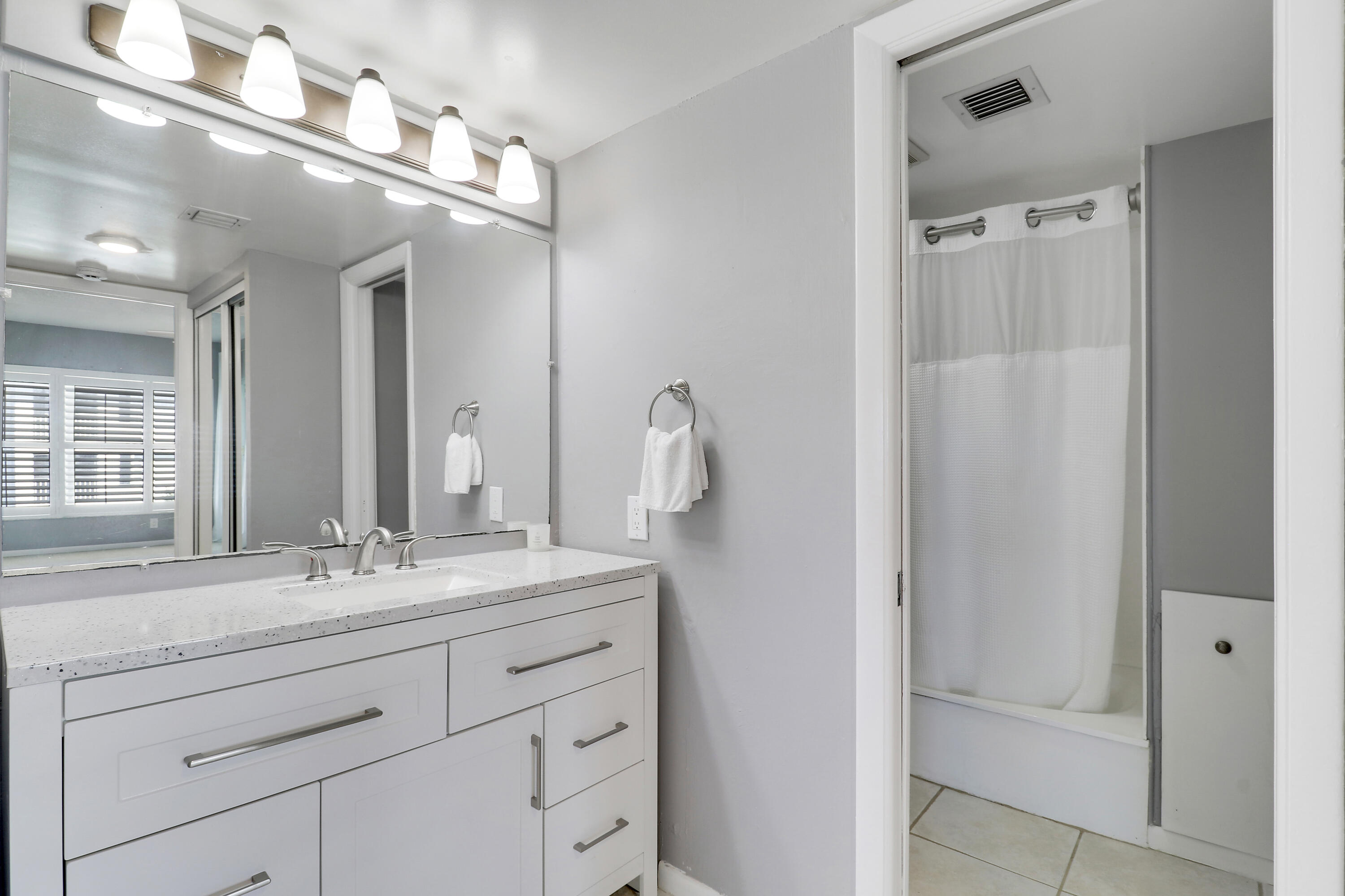 155 Yacht Club Drive 308 Property Photo 13