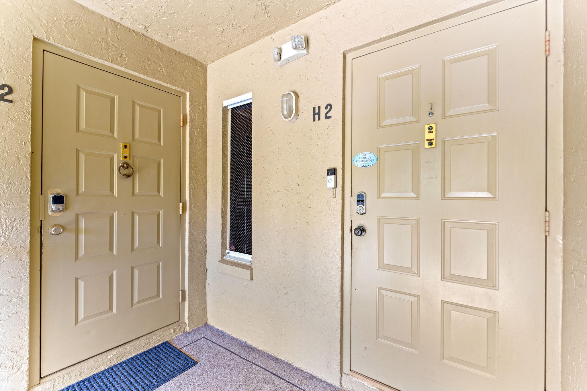723 Sunny Pine Way H2 Property Photo 3