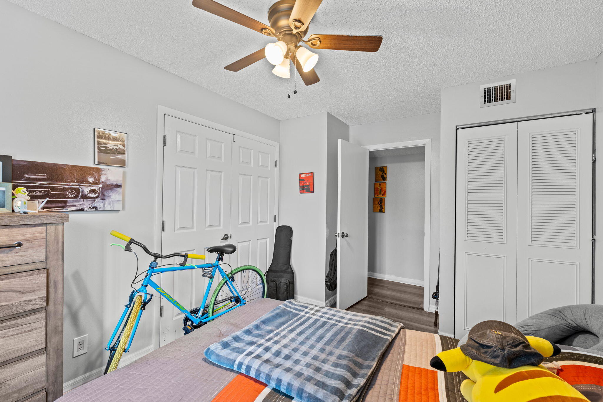 723 Sunny Pine Way H2 Property Photo 19