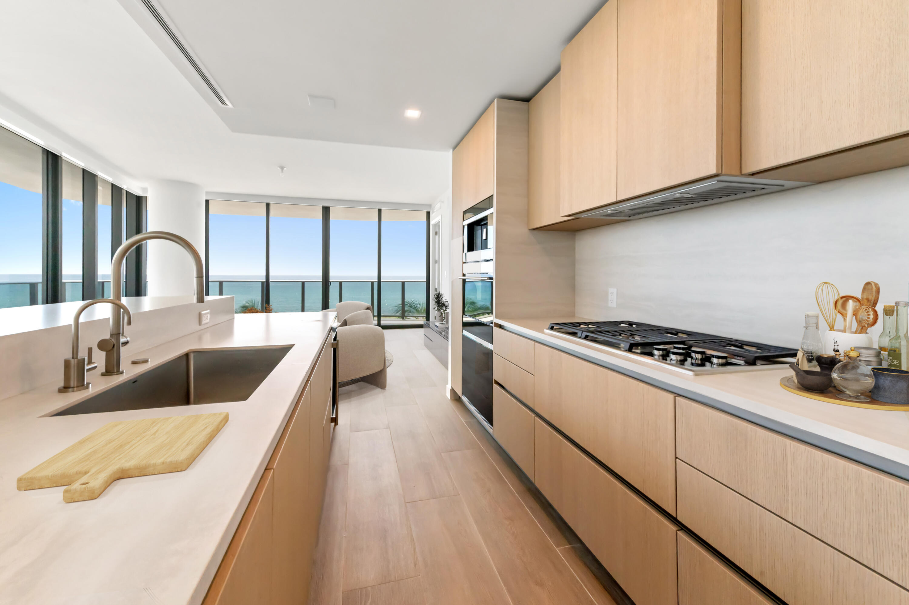 900 N Ocean Boulevard 406 Property Photo 10