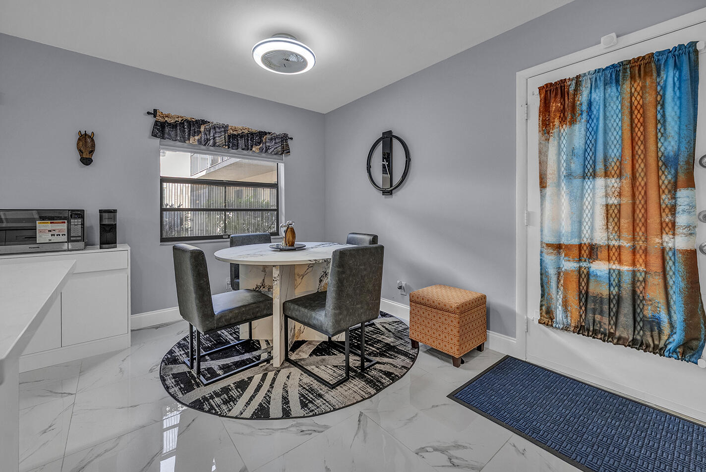 162 Capri D Property Photo 6