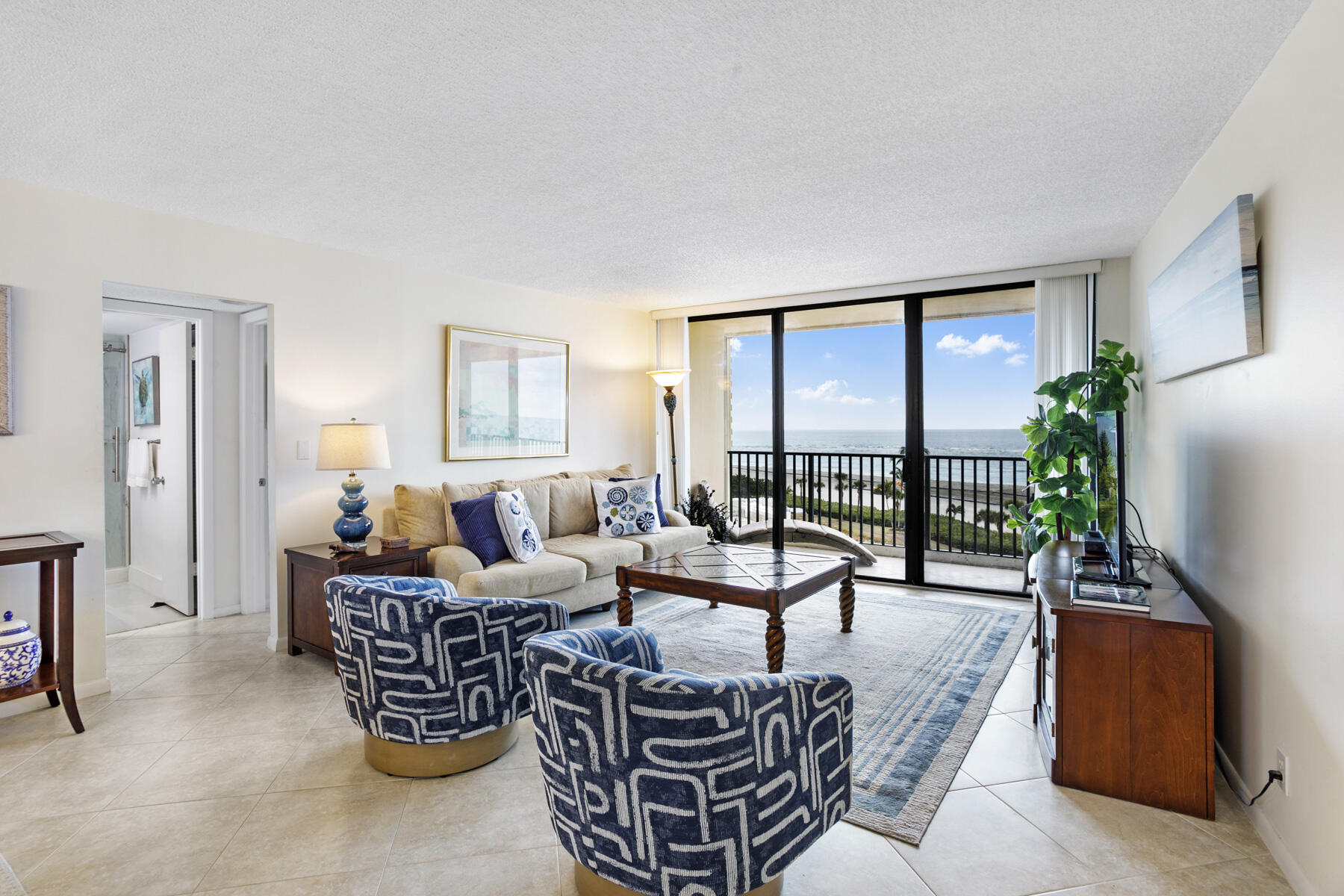 300 Ocean Trail Way 706 Property Photo 3