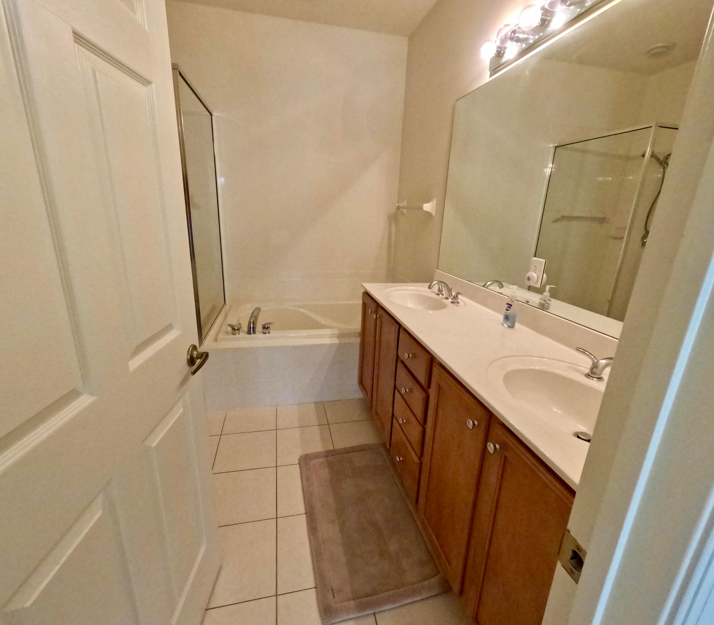 8125 Carnoustie Place Property Photo 5
