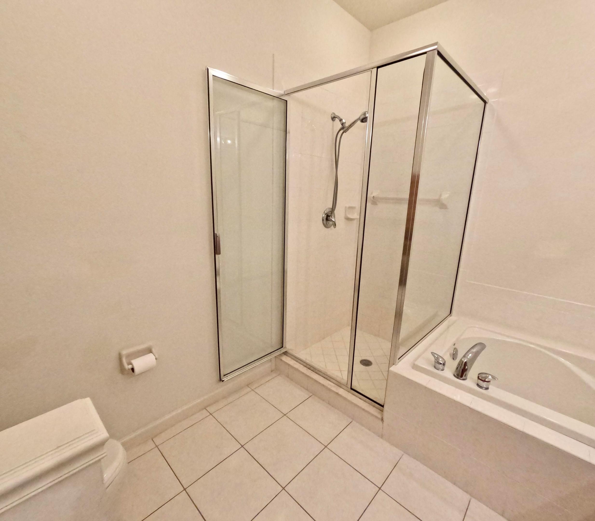 8125 Carnoustie Place Property Photo 10