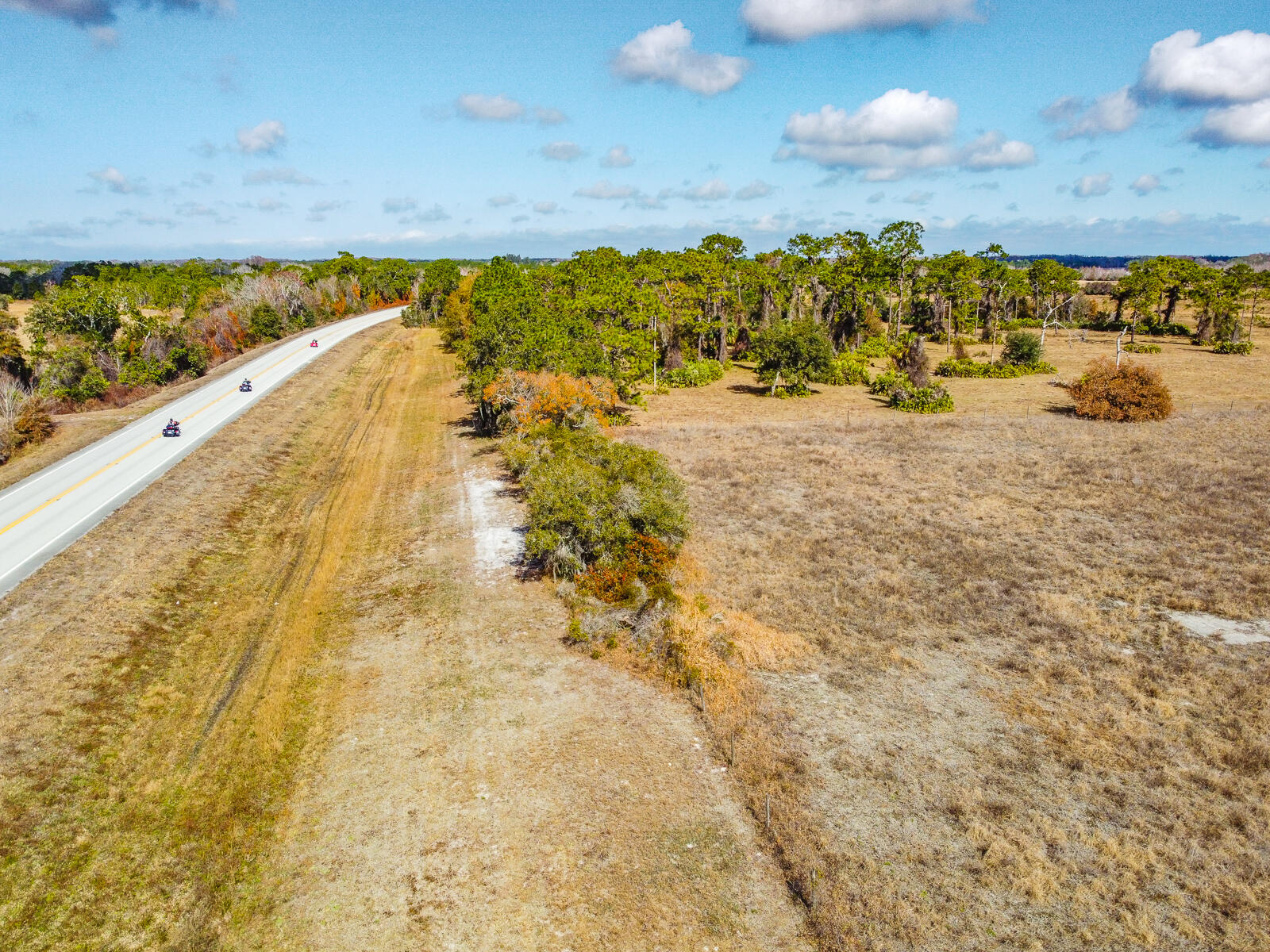5151 S Kenansville Road Property Photo 5