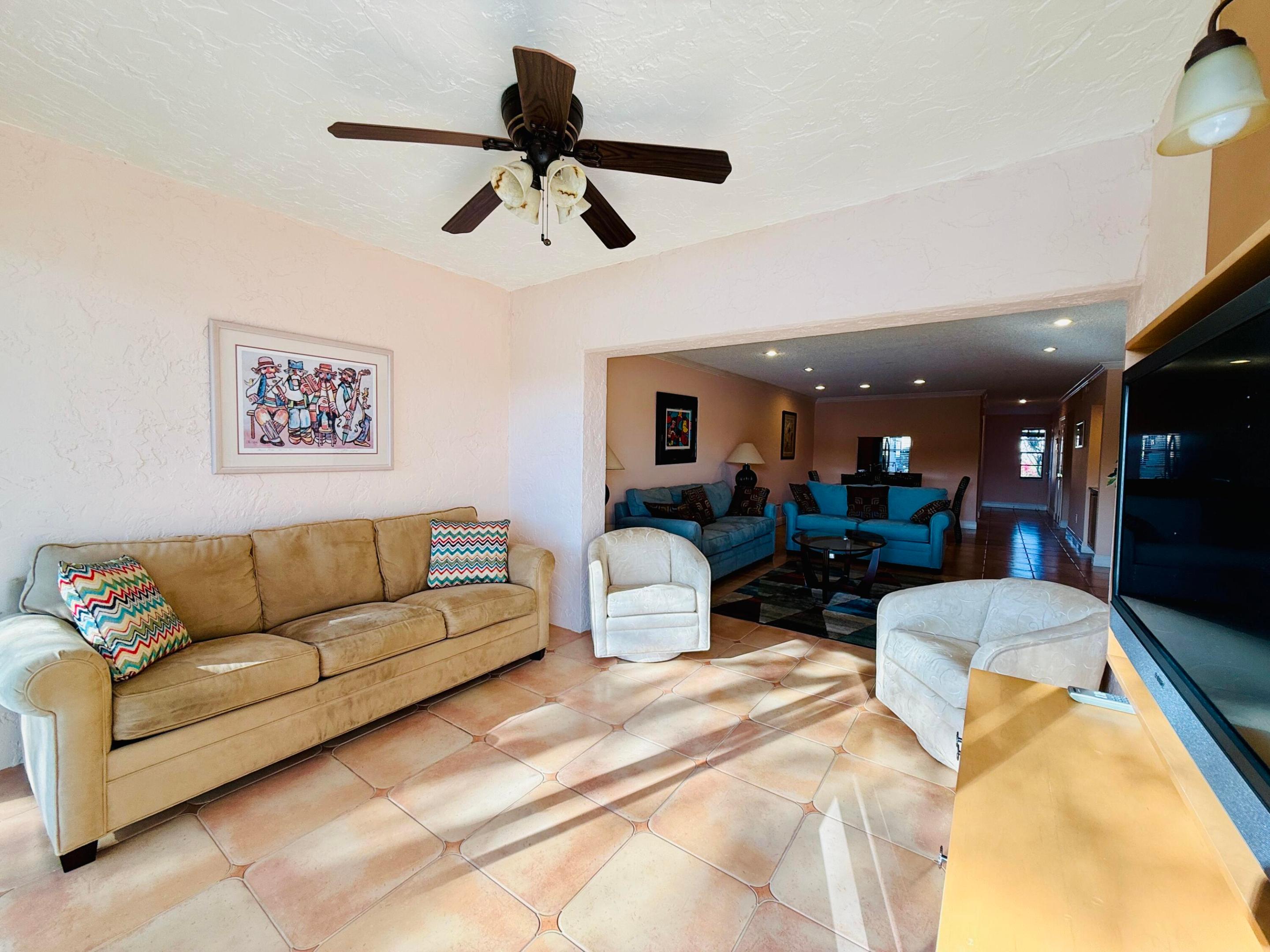 9261 Vista Del Lago E Property Photo 22