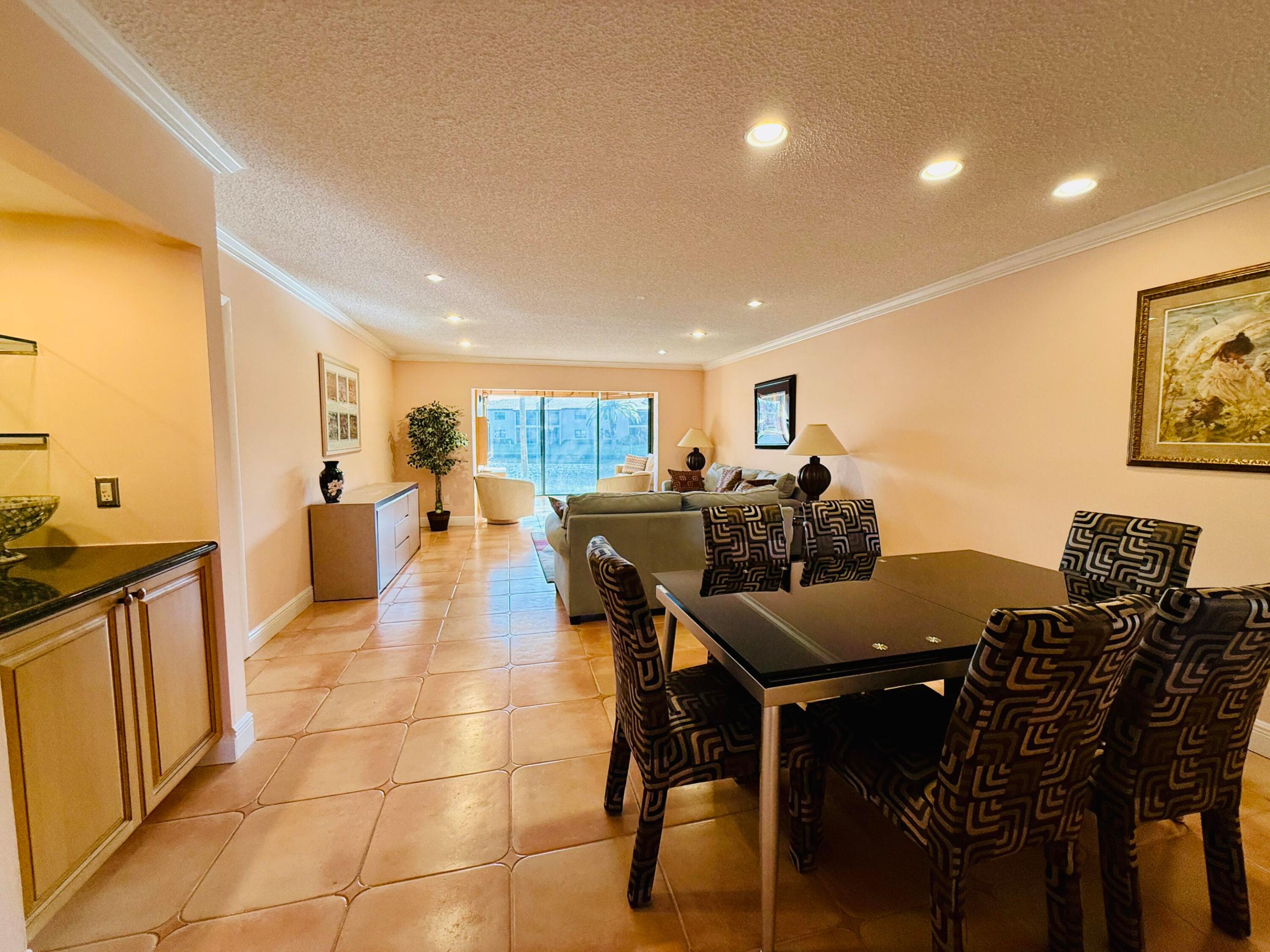9261 Vista Del Lago E Property Photo 26