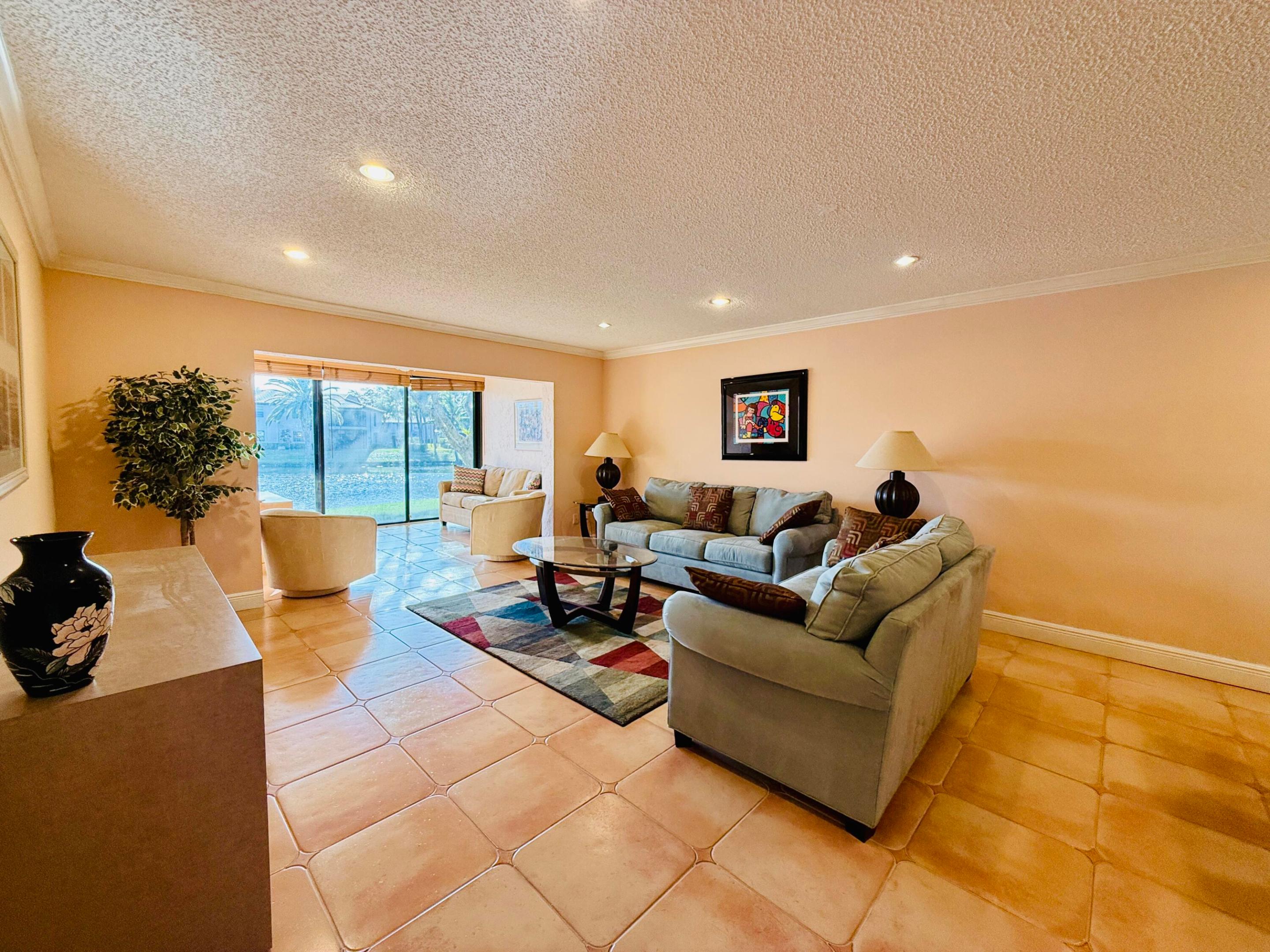 9261 Vista Del Lago E Property Photo 29