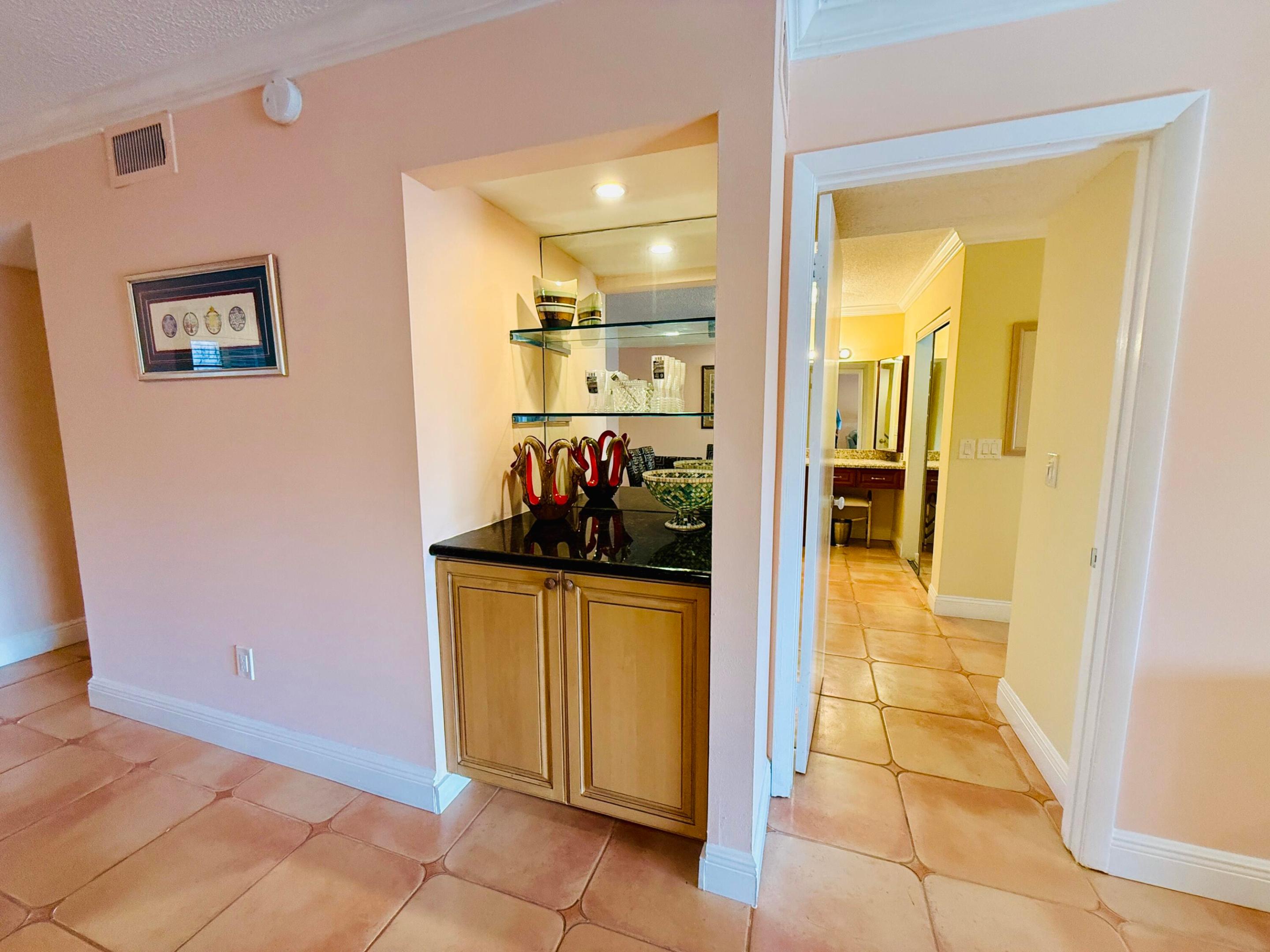 9261 Vista Del Lago E Property Photo 31