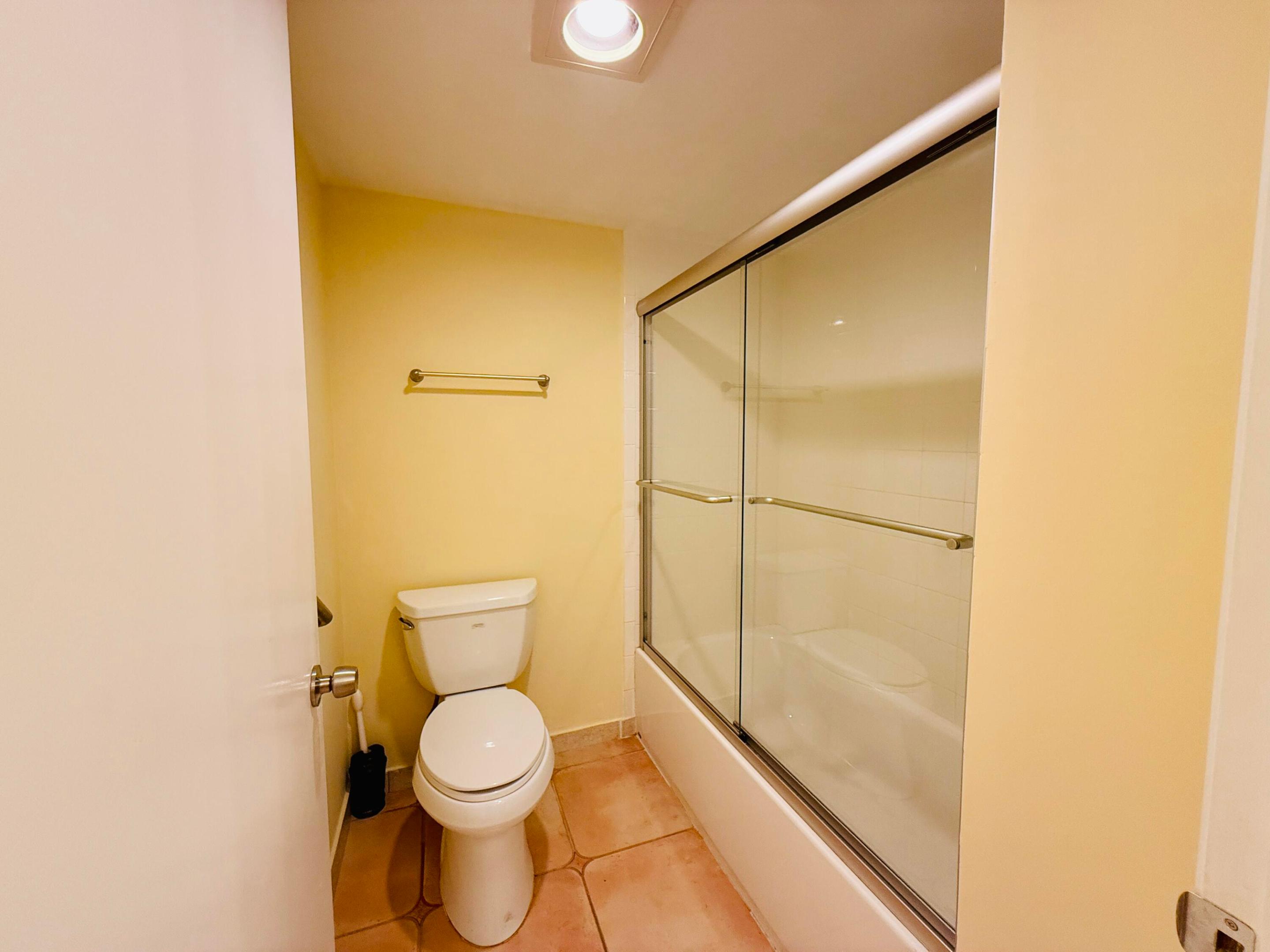 9261 Vista Del Lago E Property Photo 33