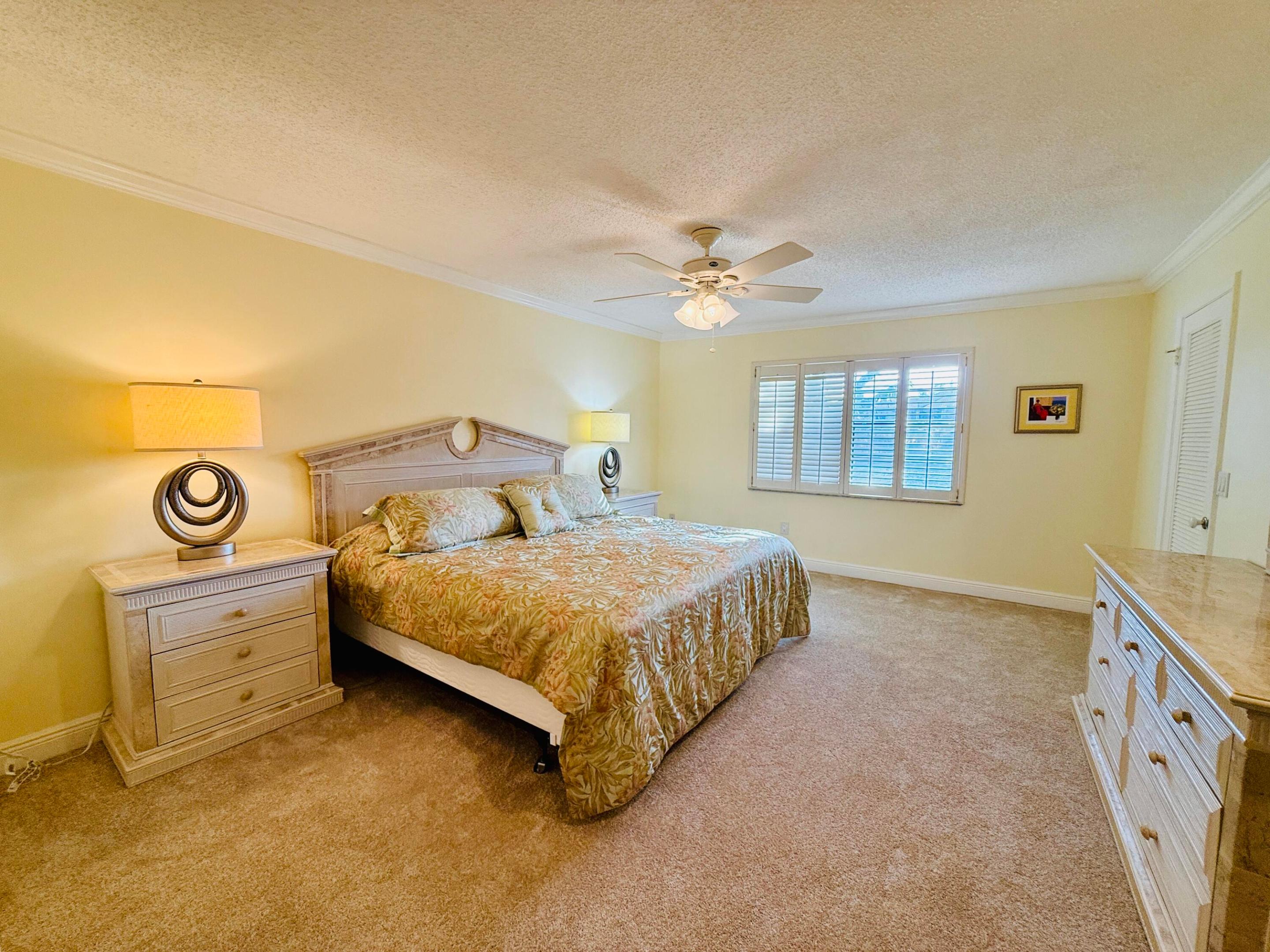 9261 Vista Del Lago E Property Photo 37