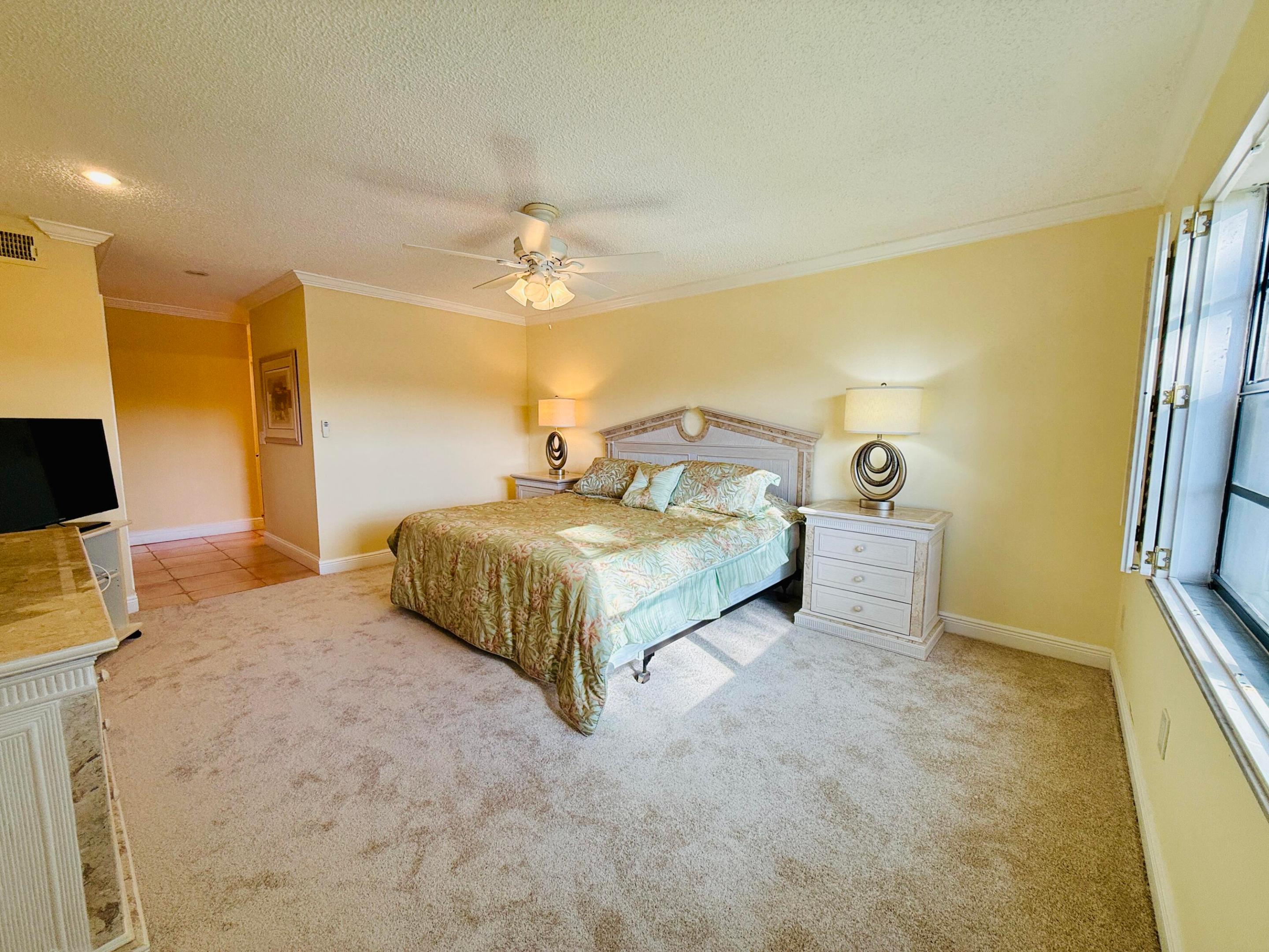 9261 Vista Del Lago E Property Photo 43