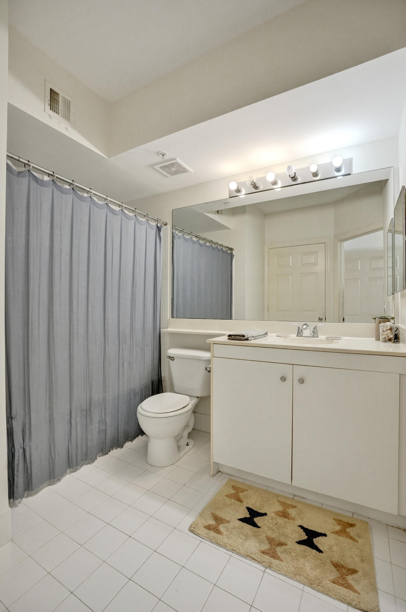 2113 Tuscany Way Property Photo 35