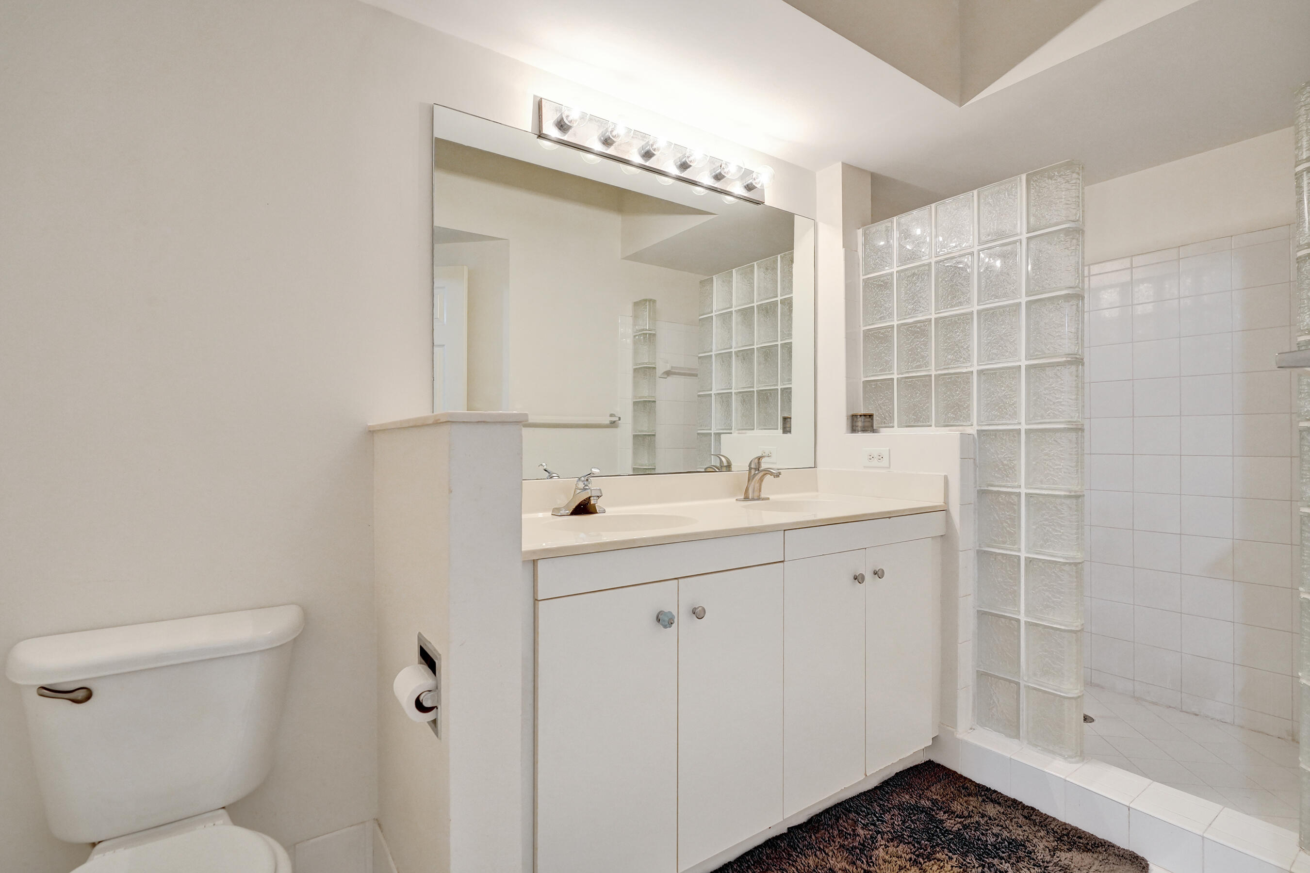 2113 Tuscany Way Property Photo 39