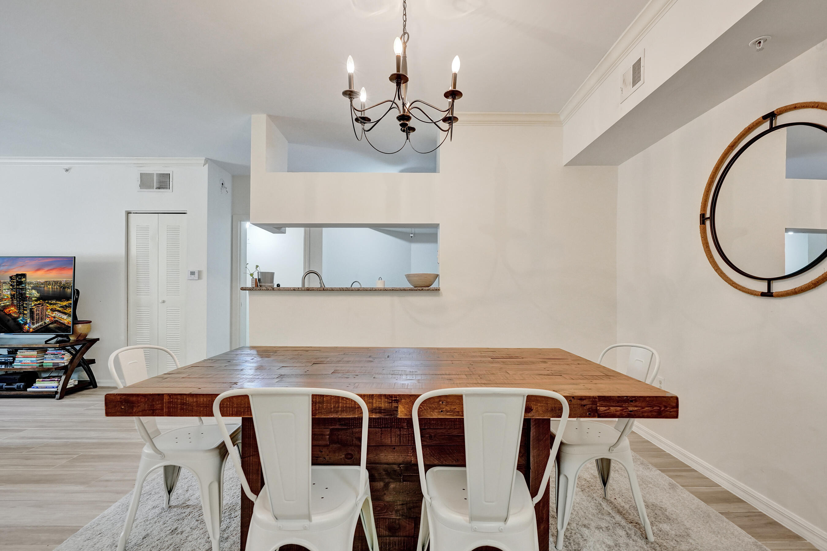 2113 Tuscany Way Property Photo 42