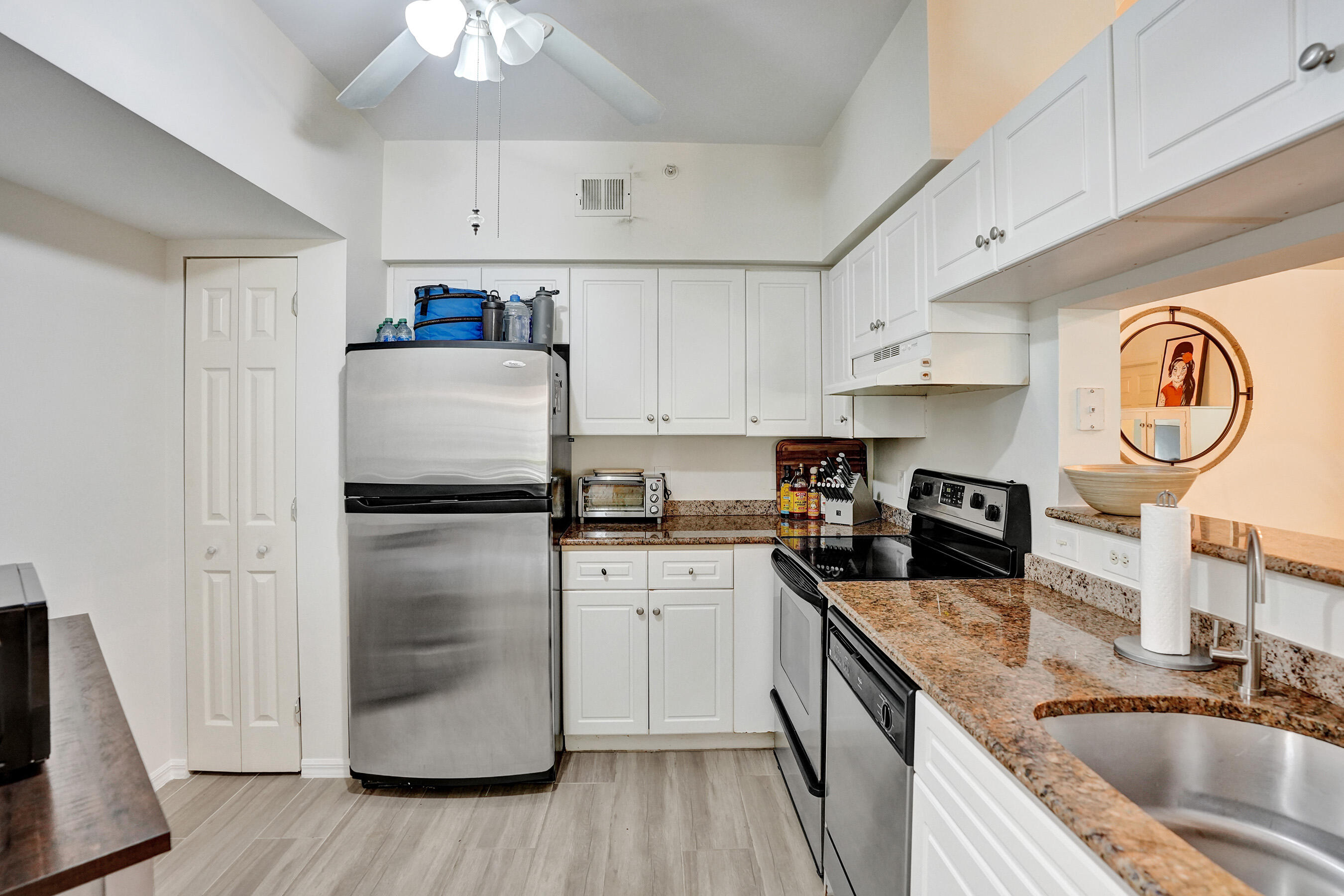 2113 Tuscany Way Property Photo 56