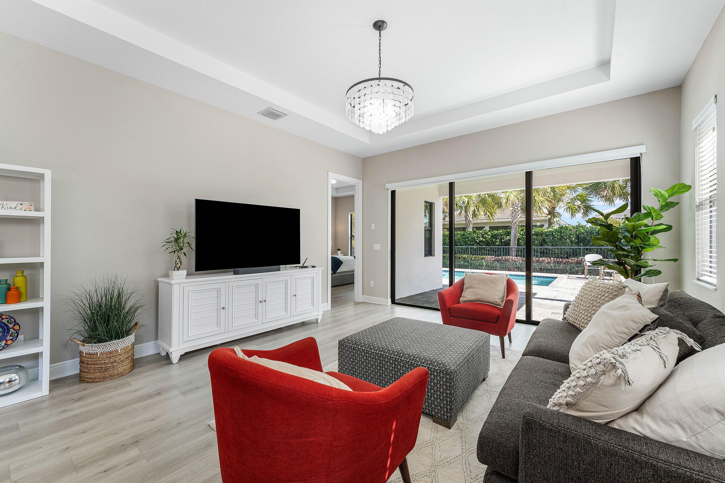 16047 Key Biscayne Lane Property Photo 12