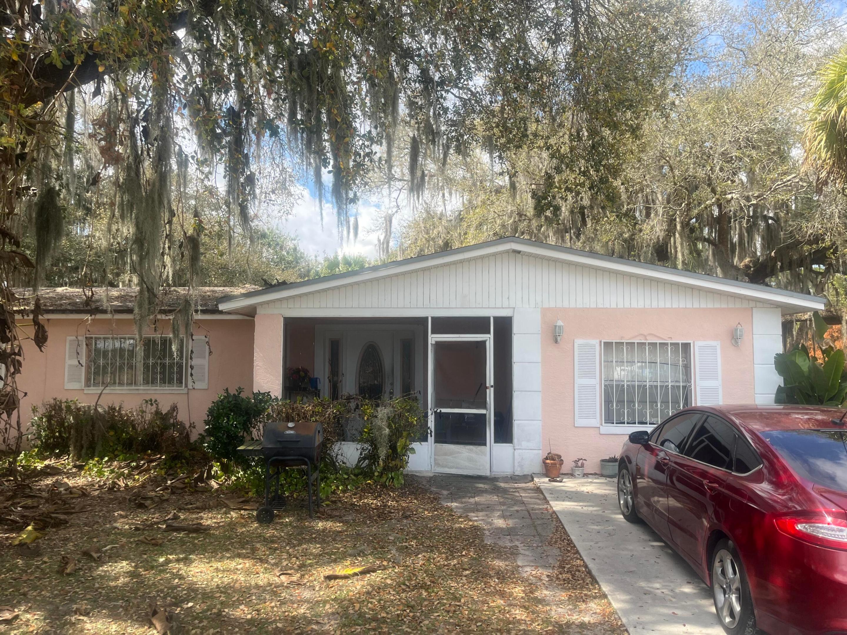 2307 N 45th Street Property Photo 1
