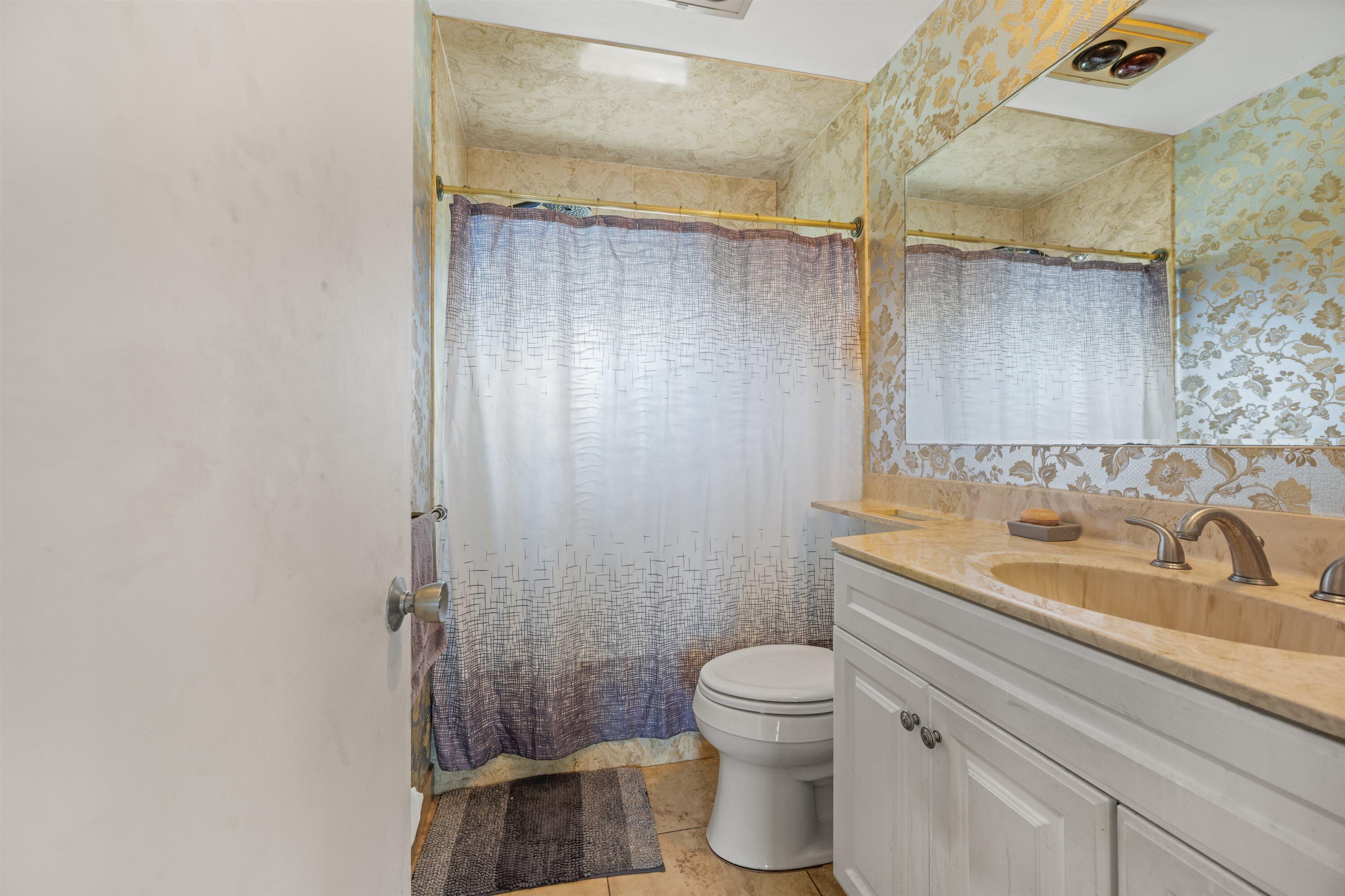 5160 Lake Osborne Drive Property Photo 19
