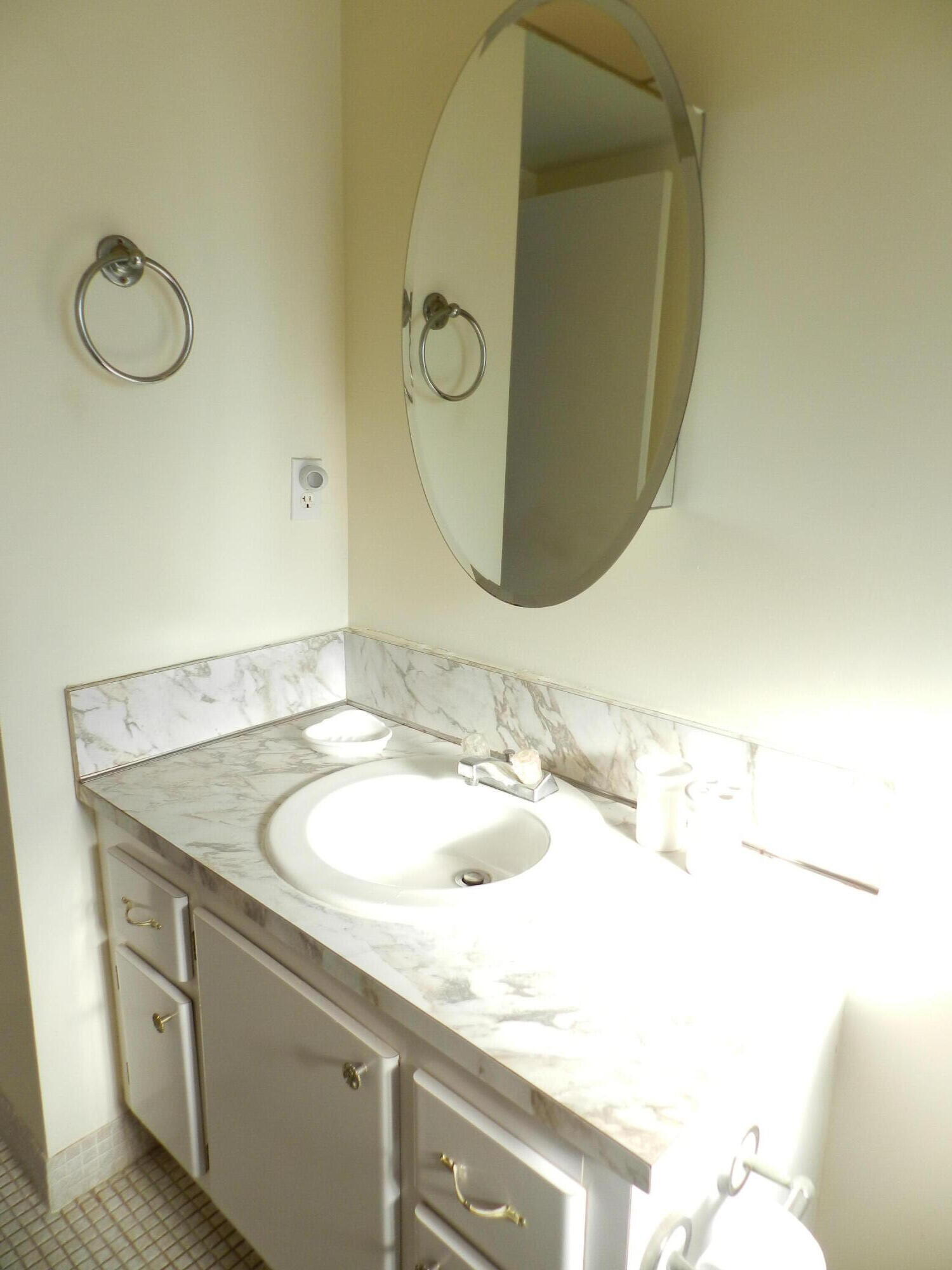4 Greenway Village N 107 Property Photo 17