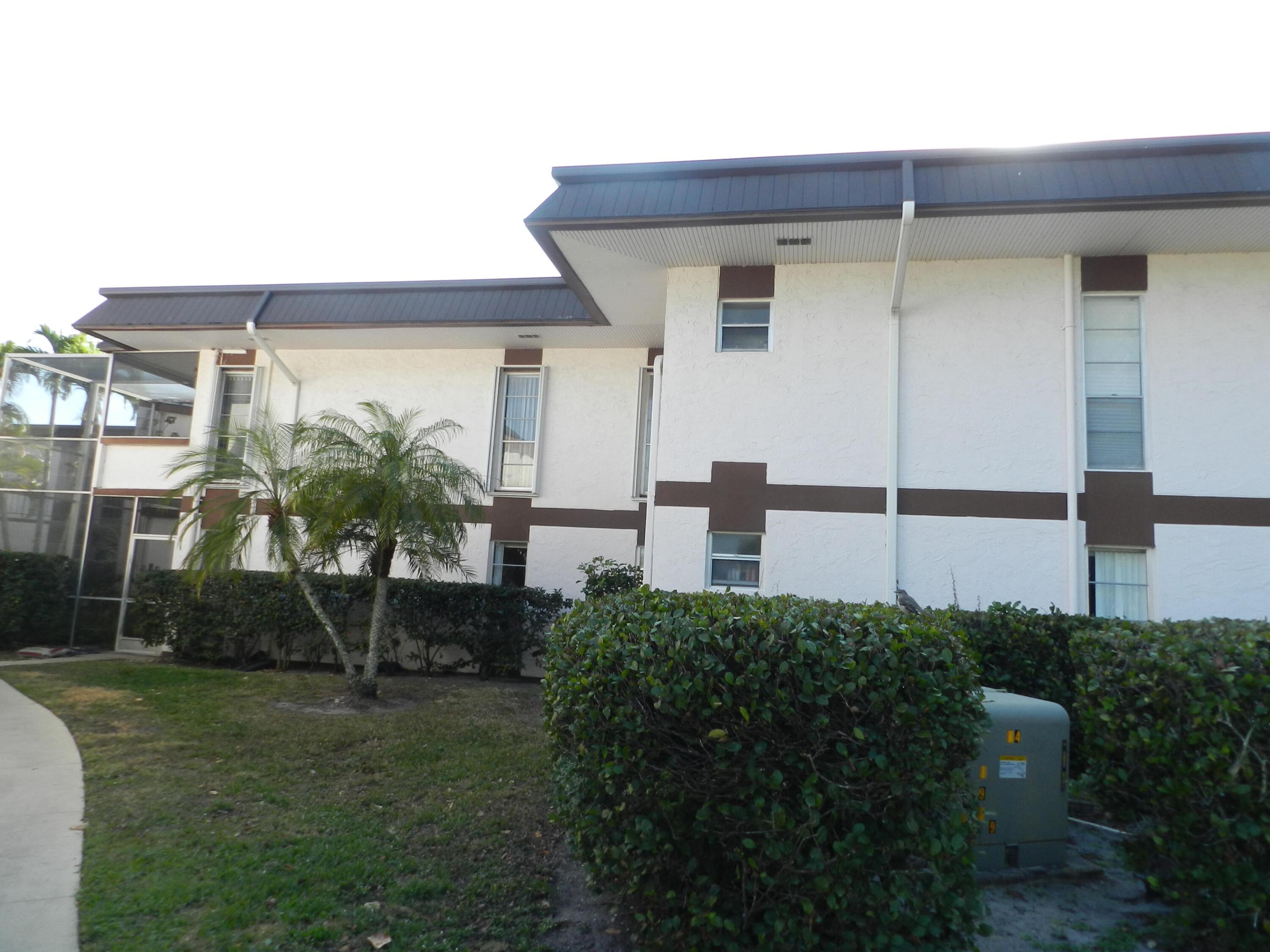 4 Greenway Village N 107 Property Photo 21