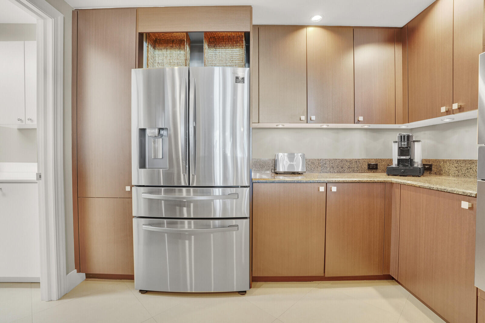1 N Ocean Boulevard 508 Property Photo 15