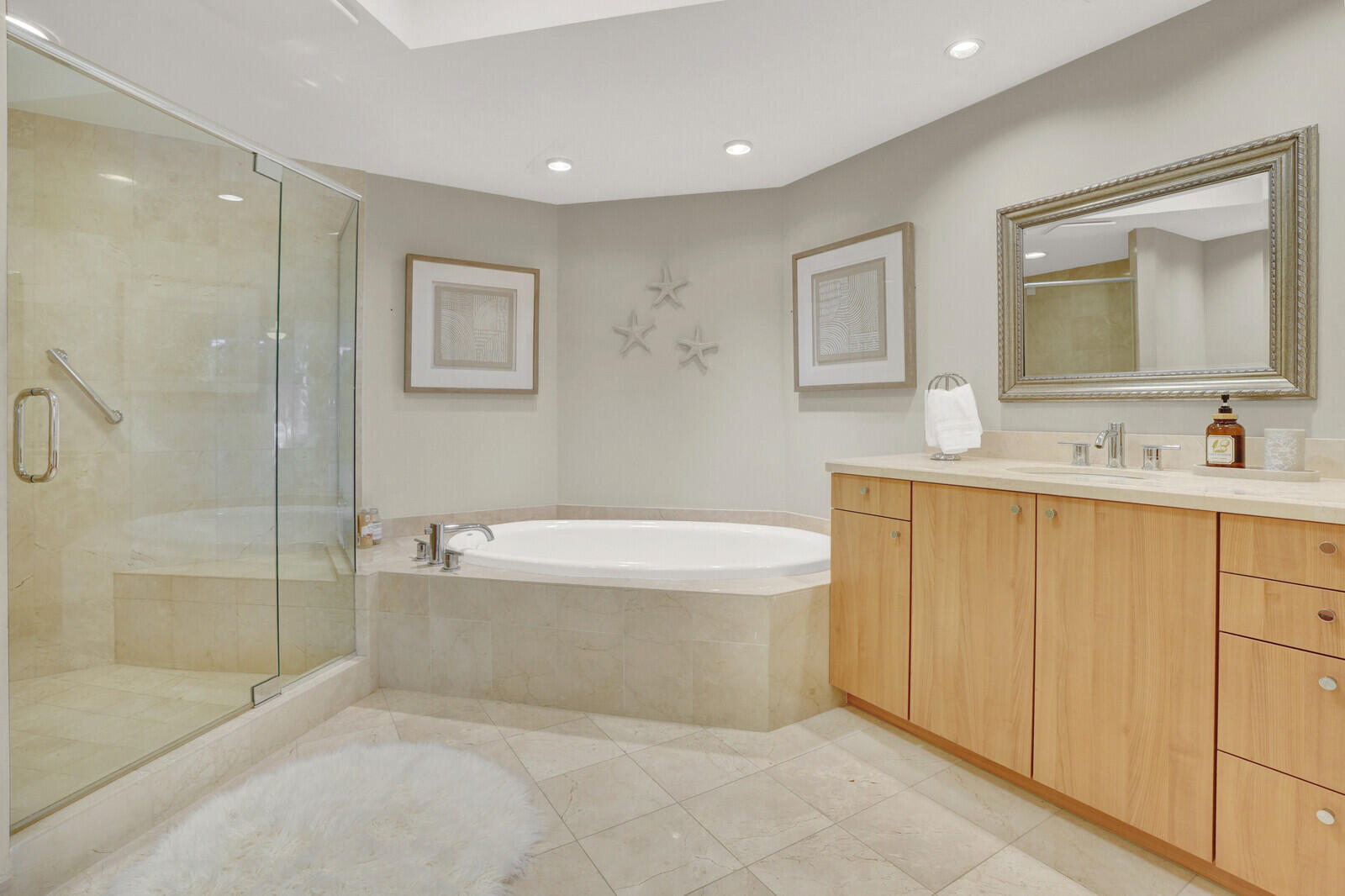 1 N Ocean Boulevard 508 Property Photo 19