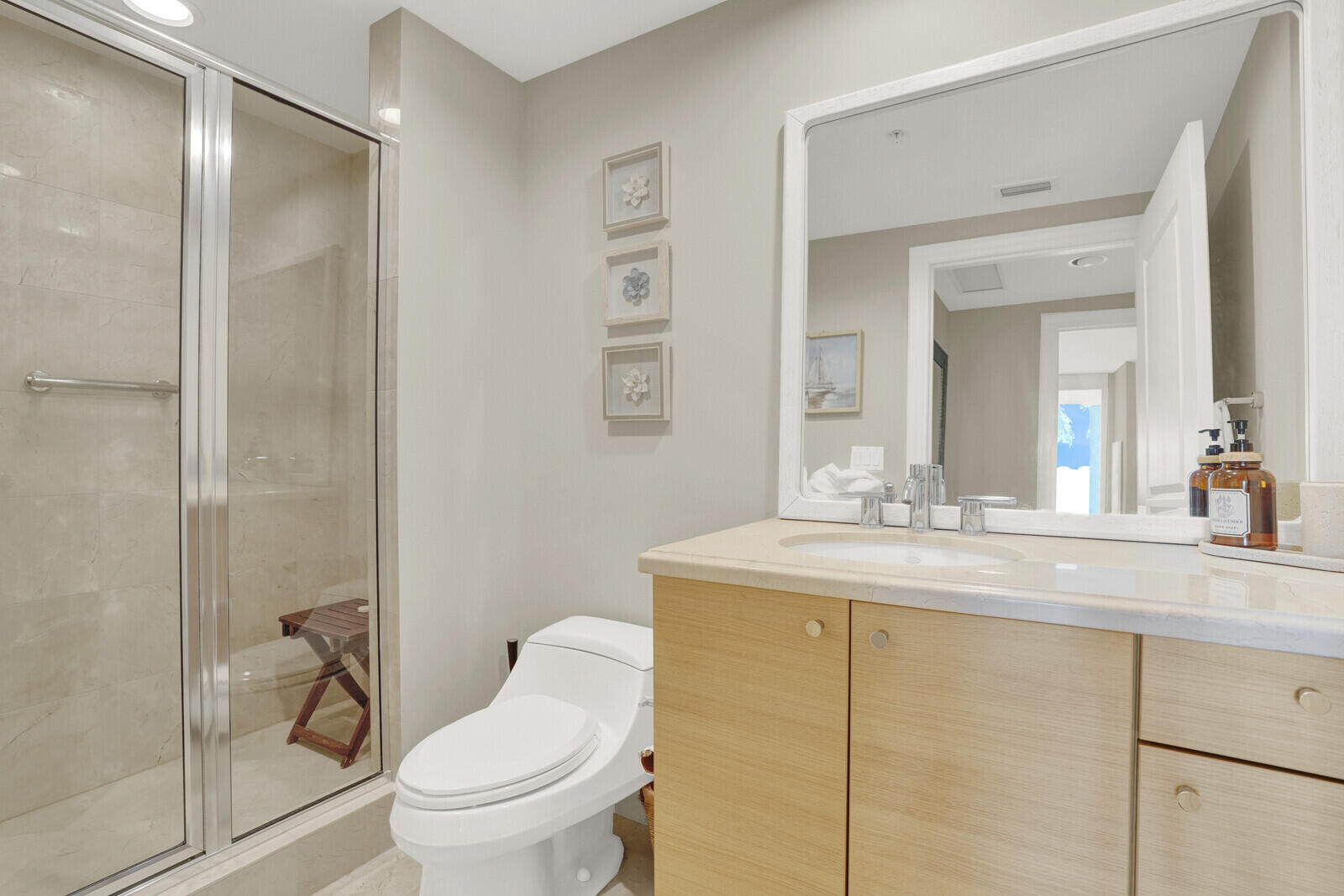1 N Ocean Boulevard 508 Property Photo 24