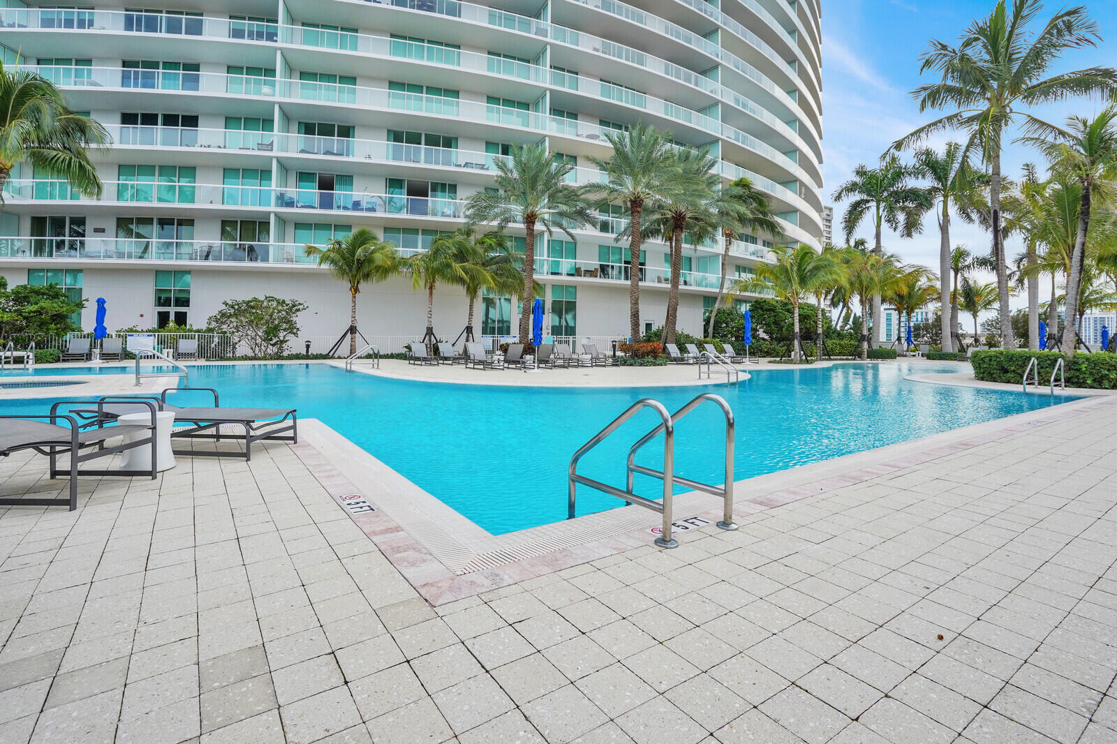 1 N Ocean Boulevard 508 Property Photo 35