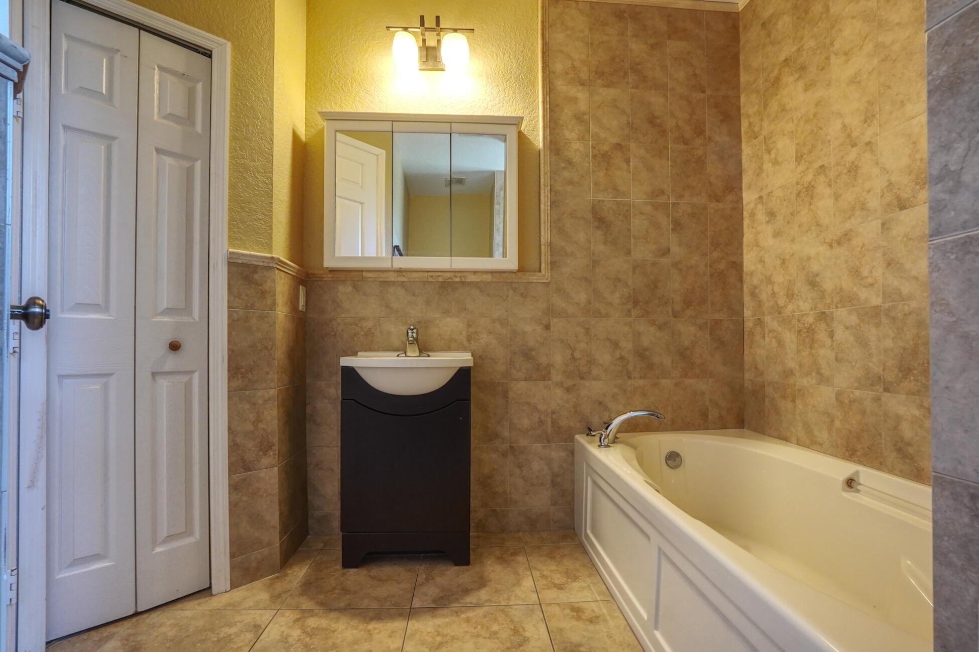 1550 C Road Property Photo 8