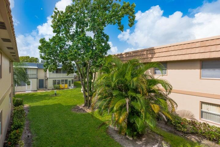657 Brittany N Property Photo 27