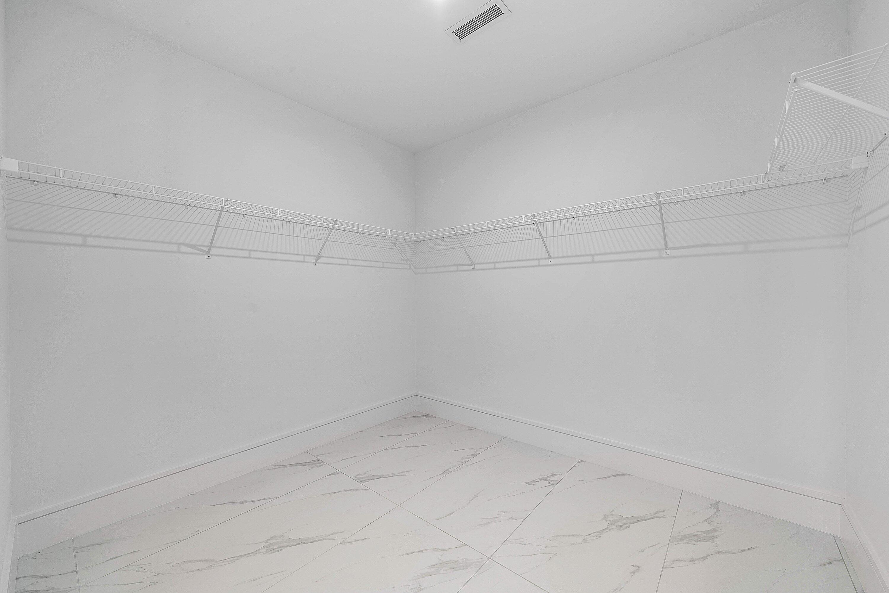 220 Lake Shore Drive 2202 Property Photo 22