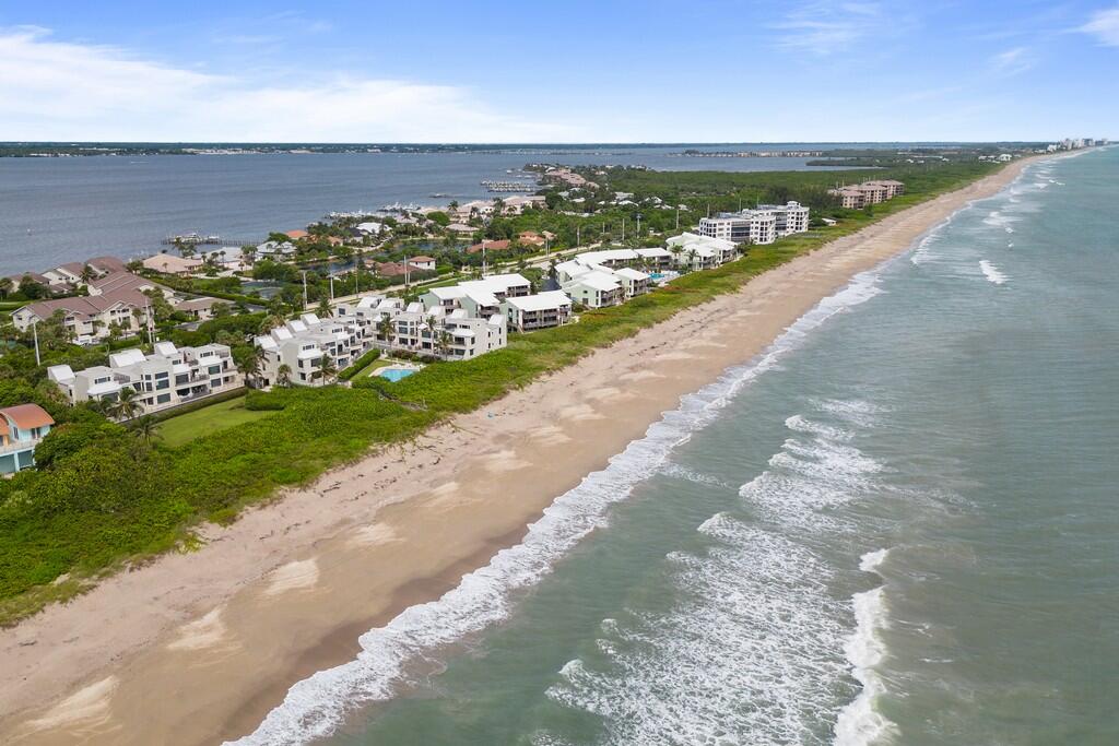 2051 Ne Ocean Boulevard C13 Property Photo 1