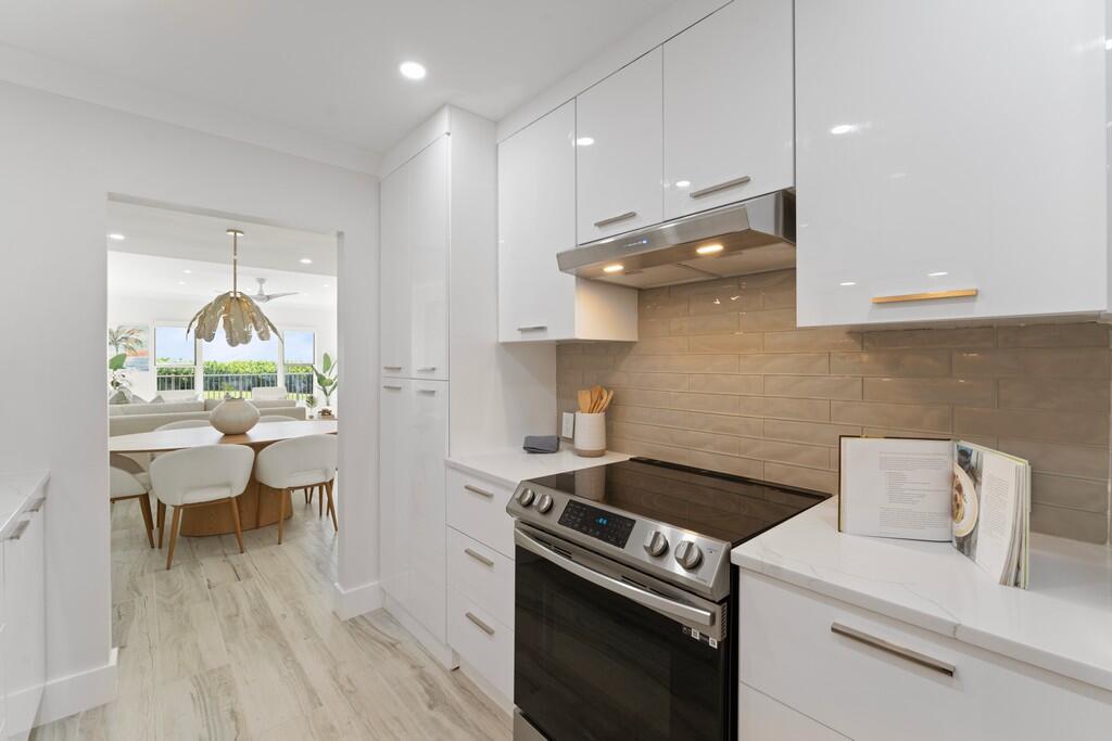 2051 Ne Ocean Boulevard C13 Property Photo 35