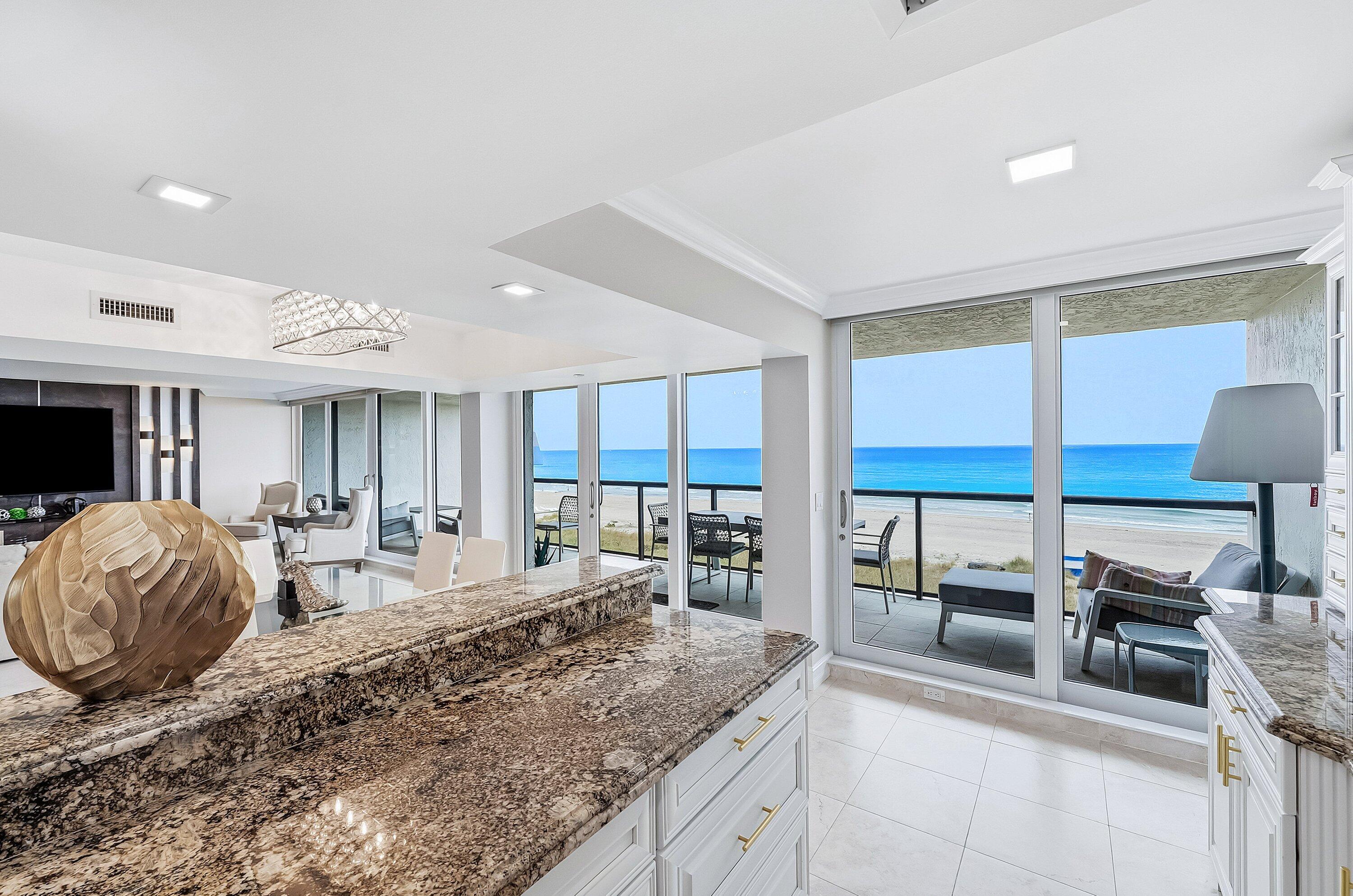 2727 S Ocean Boulevard 405 Property Photo 22