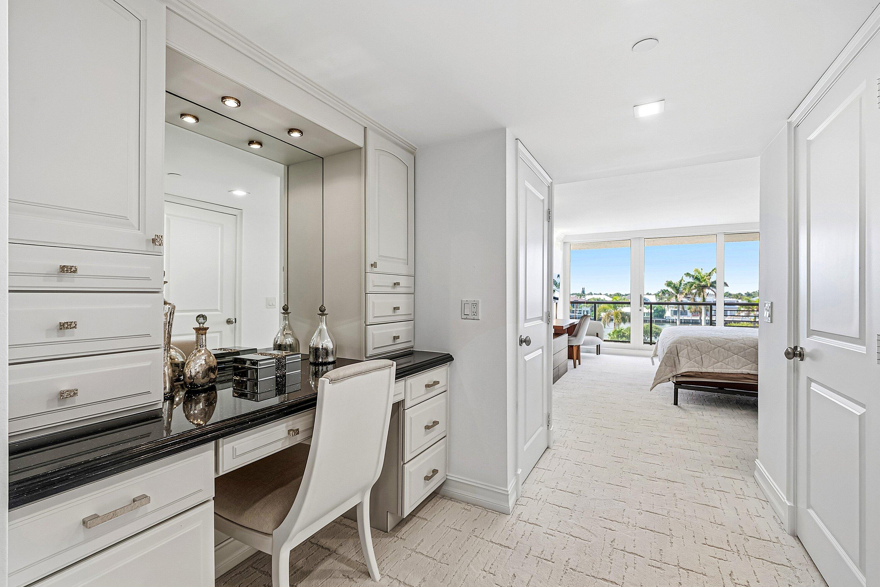 2727 S Ocean Boulevard 405 Property Photo 29