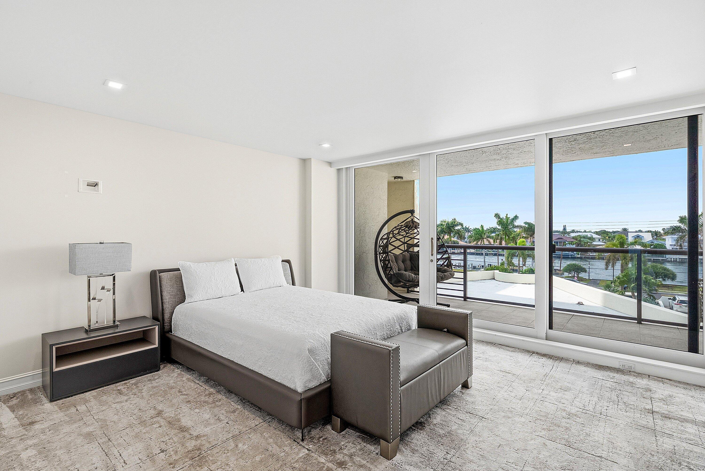 2727 S Ocean Boulevard 405 Property Photo 33