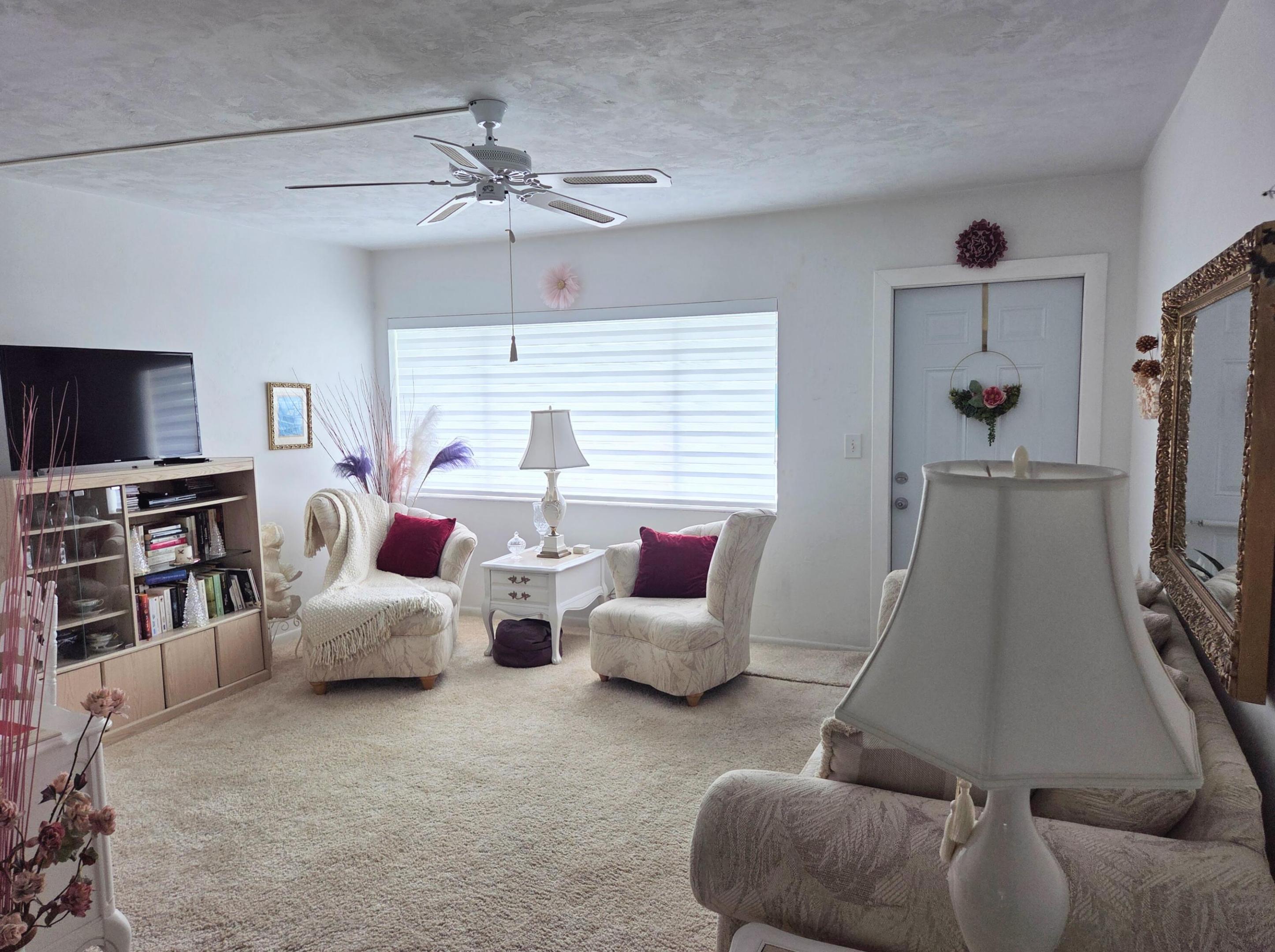 2180 Lake Osborne Drive 7 Property Photo 4