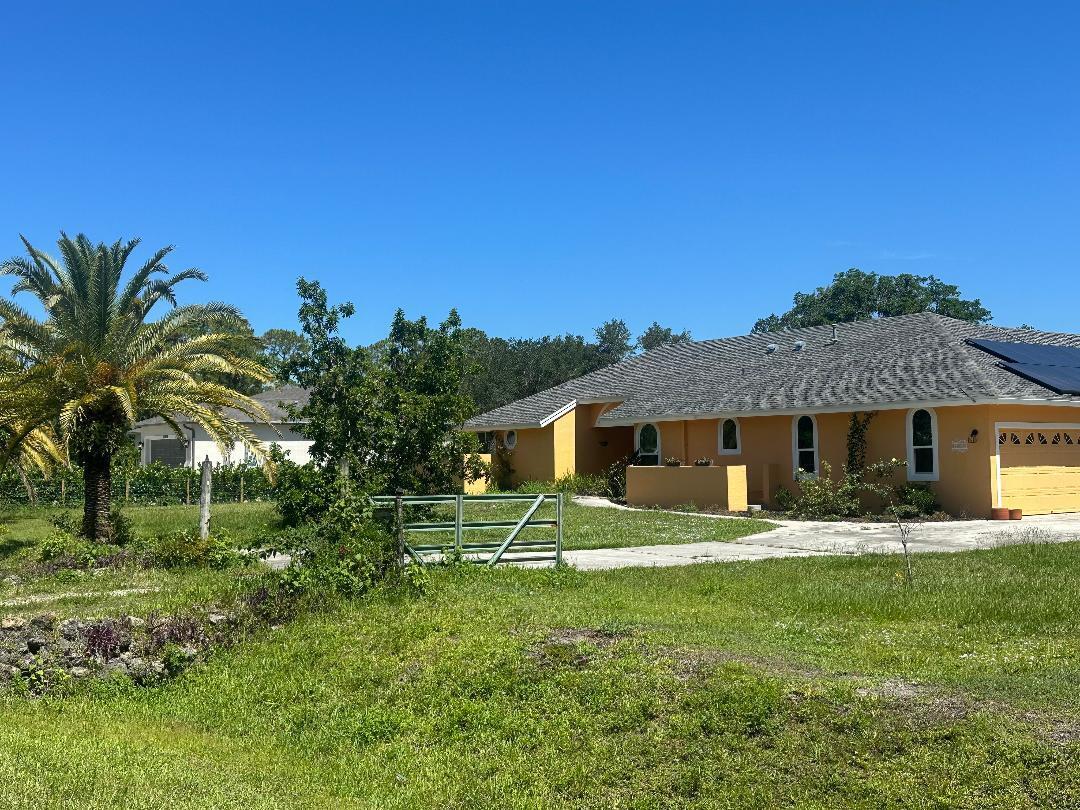 15185 Tangelo Boulevard Property Photo 2