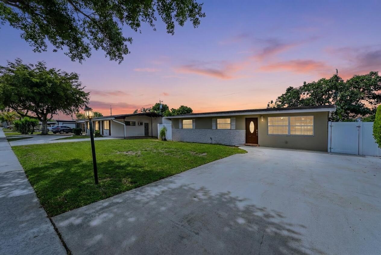 63 Andros Road Property Photo 1
