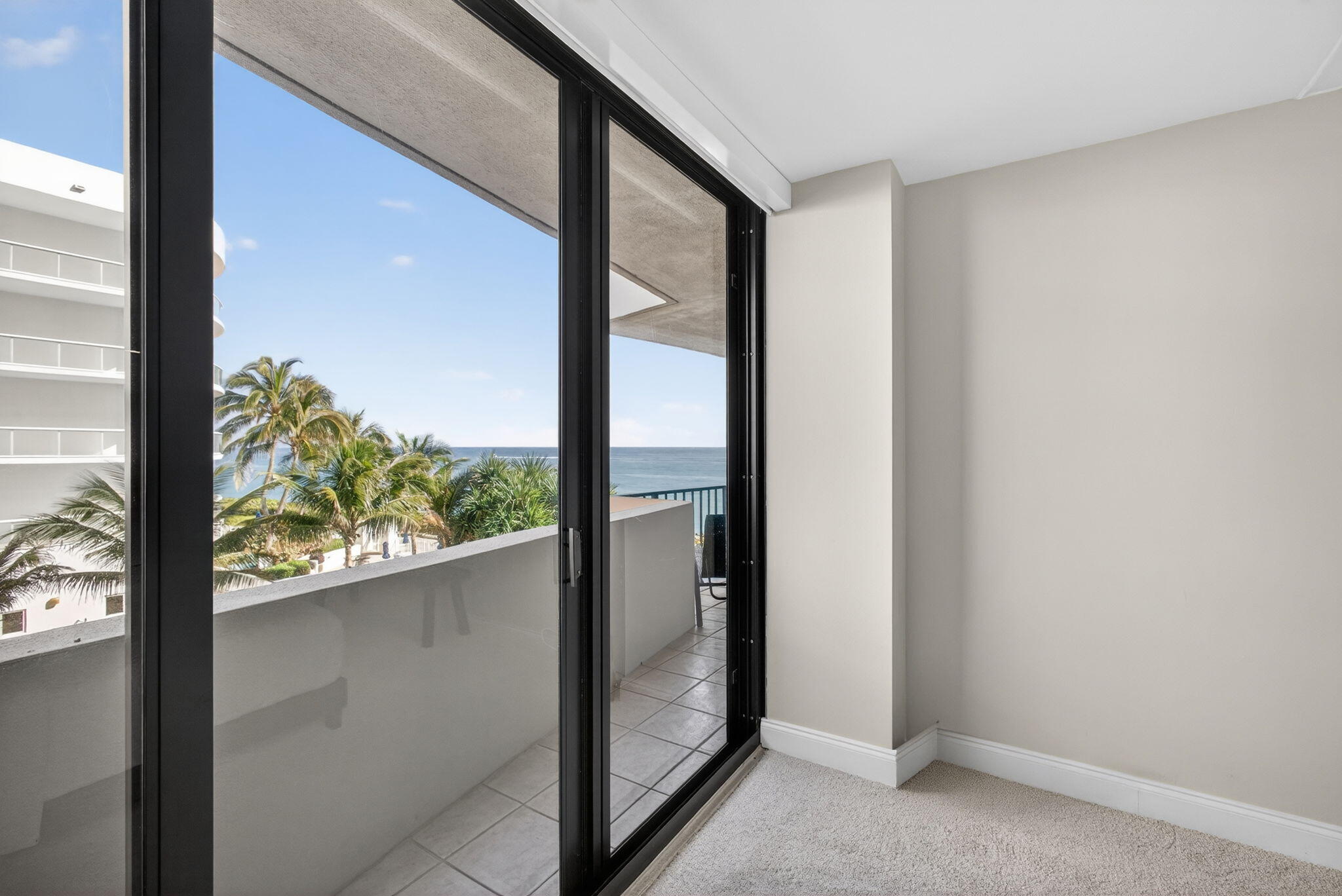 4200 N Ocean Drive 1-406 Property Photo 52