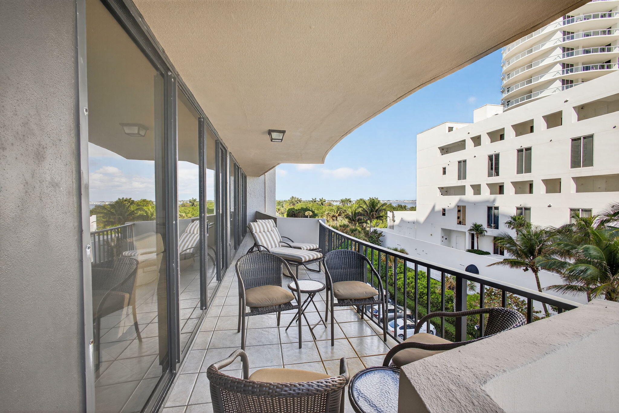 4200 N Ocean Drive 1-406 Property Photo 61